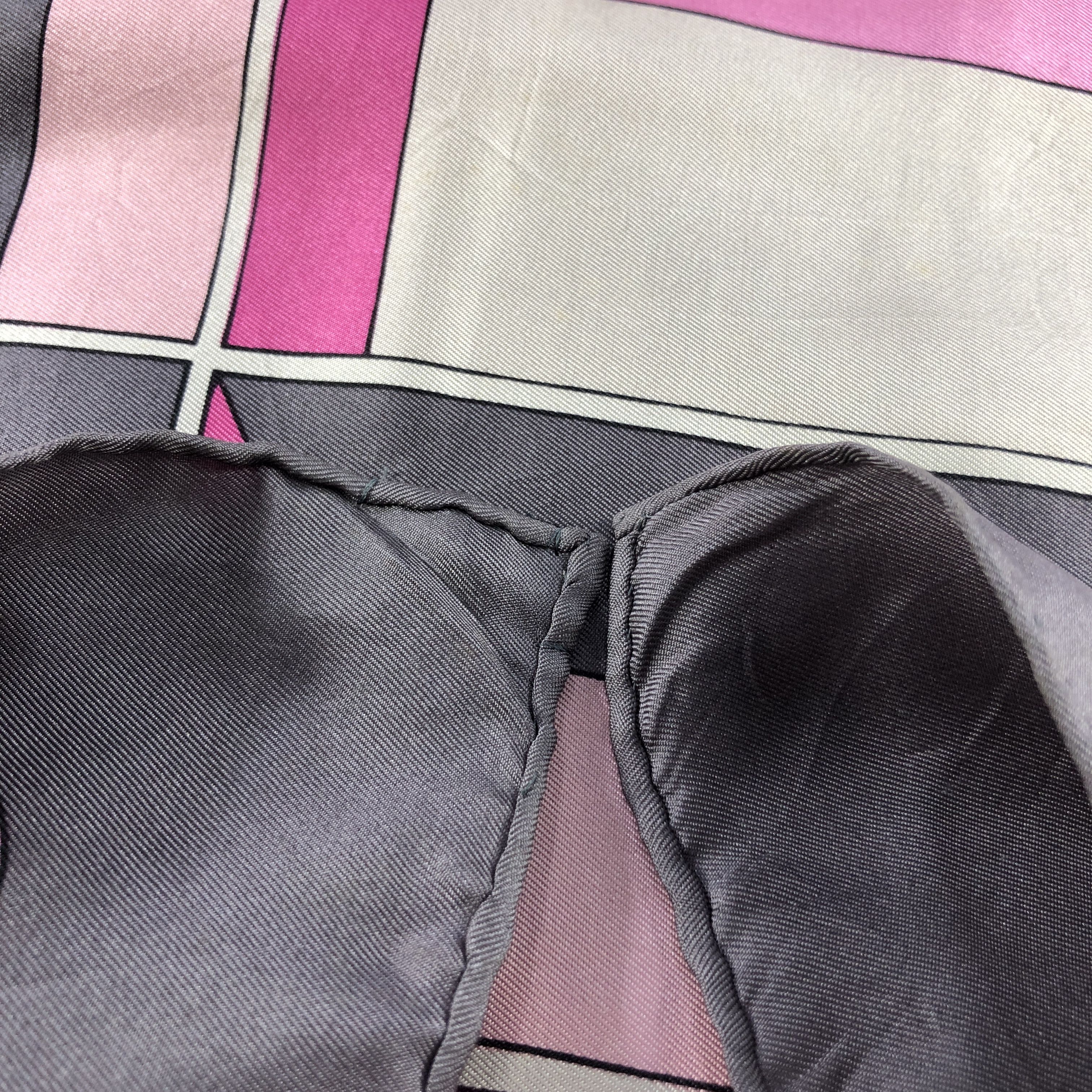 Pierre Cardin Pierre Cardin Abstract Hand Rolled Silk Scarf M1126 Size ONE SIZE - 5 Thumbnail