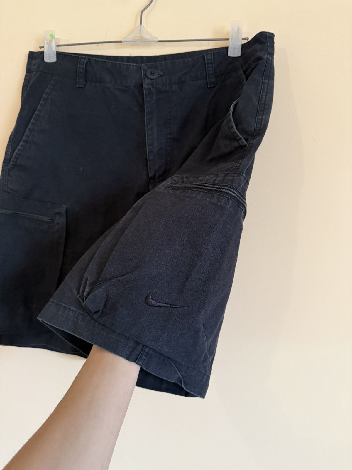 Nike Vintage Nike ACG style ripstop cargo shorts Size US 32 / EU 48 - 2 Thumbnail