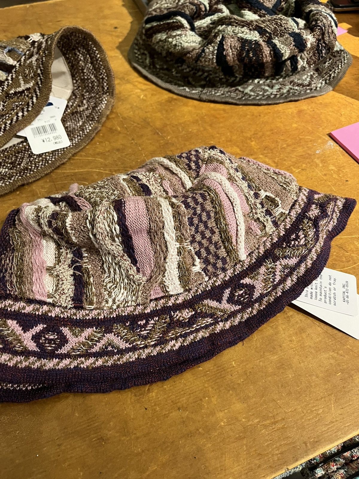 kapital ニットバケット Kapital 7G Knit Gaudy Bucket Hat, Navy – Glasswing