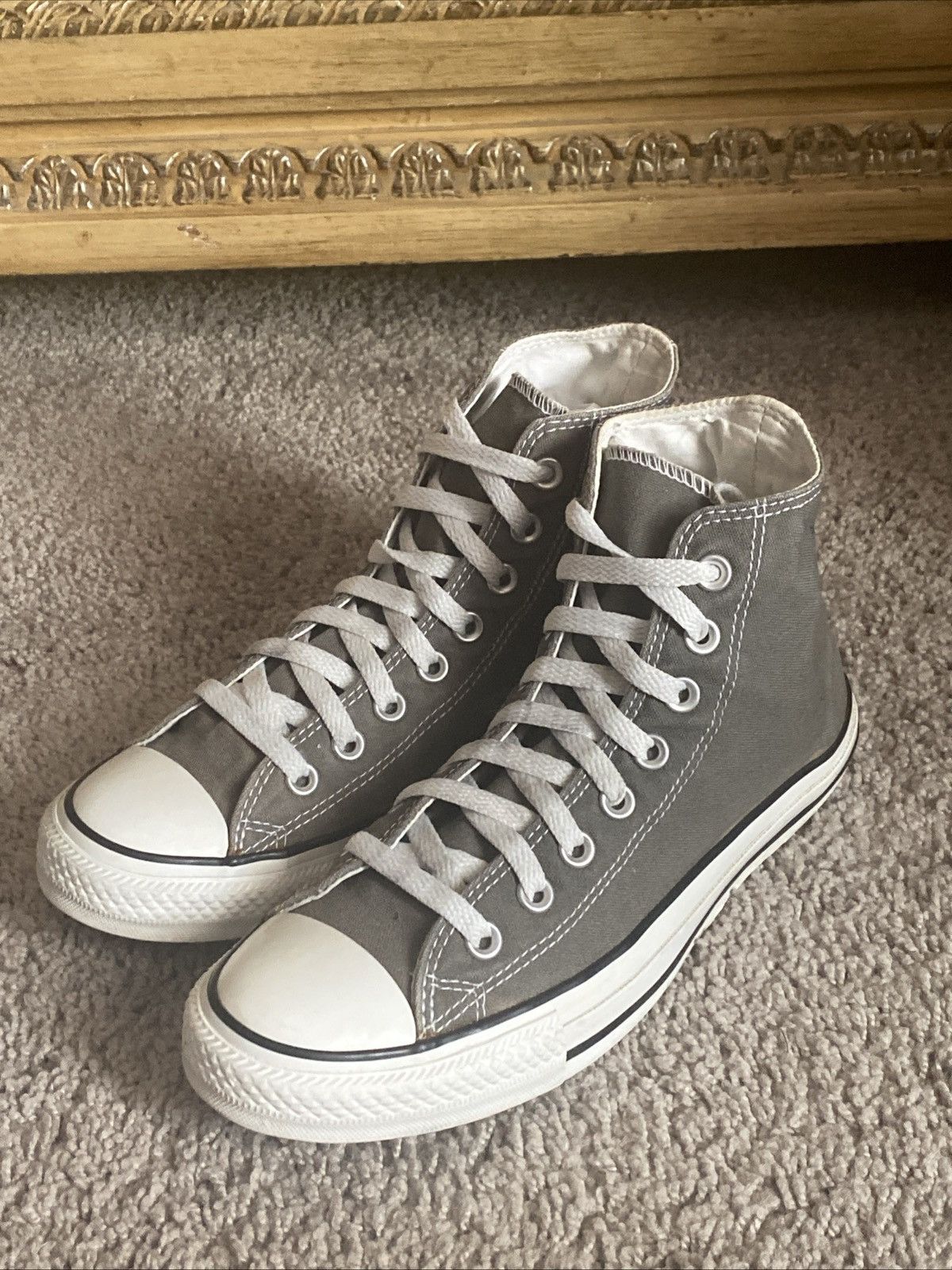 Converse Unisex Converse Chuck Taylor Allstar hi top shoes size 7M/9W Size US 7 / EU 40 - 20 Thumbnail