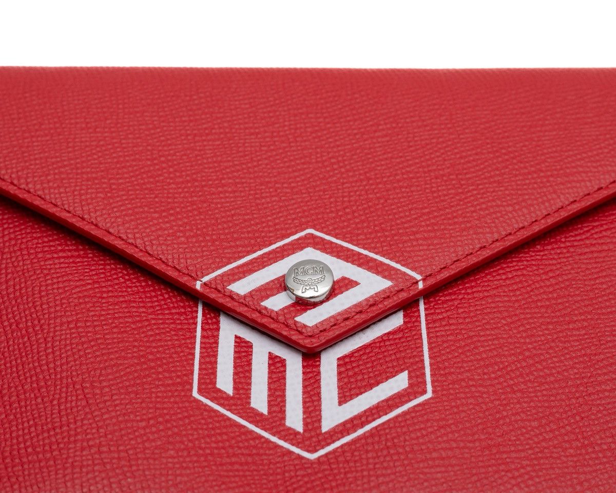 MCM MCM Red Canvas Logo Envelope Cosmetics Pouch Size ONE SIZE - 2 Thumbnail