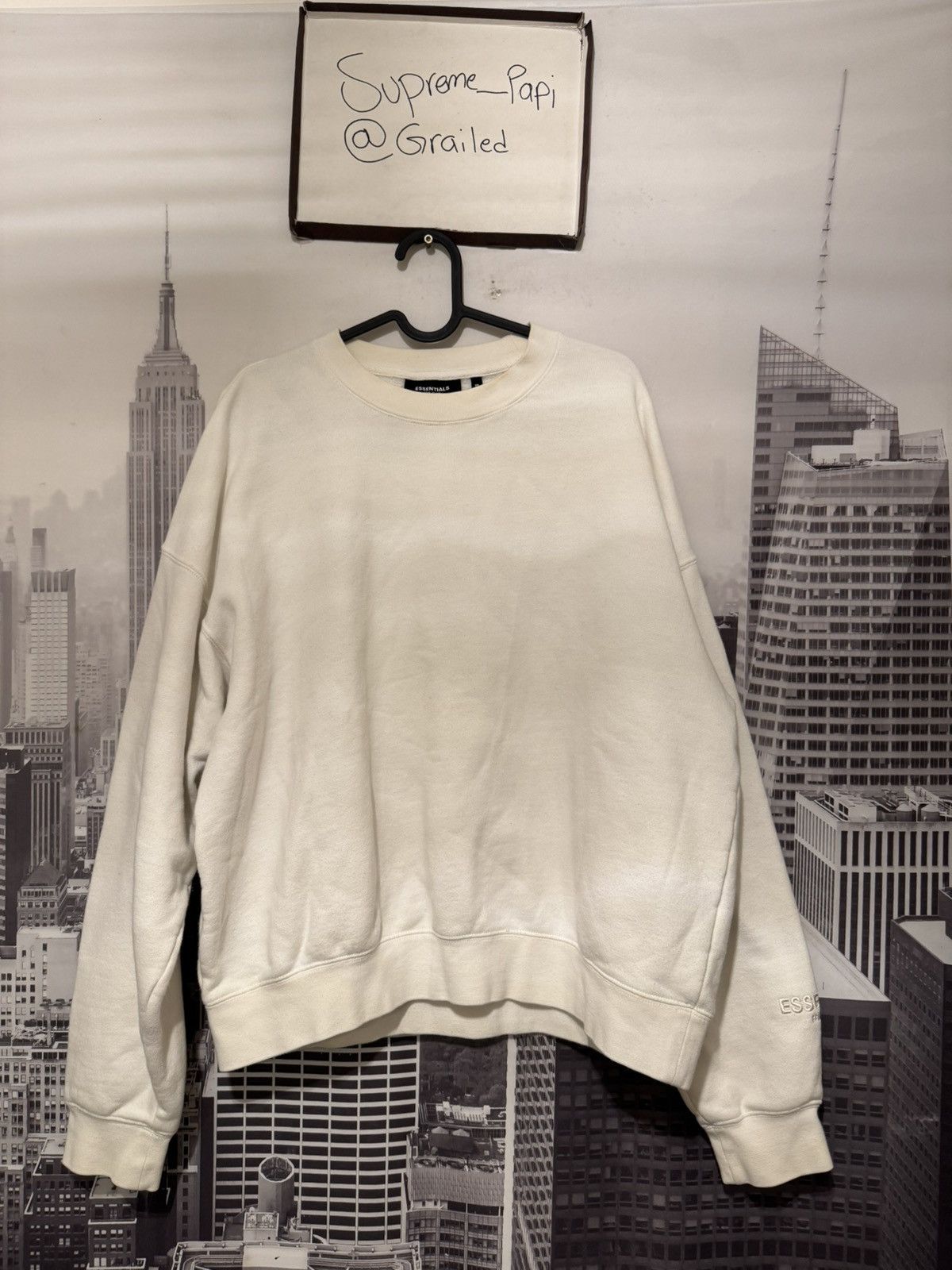 Fear of God FW19 Fear of God Essentials 3M Graphic Crewneck White SZ S🔥 Size US S / EU 44-46 / 1 - 7 Thumbnail