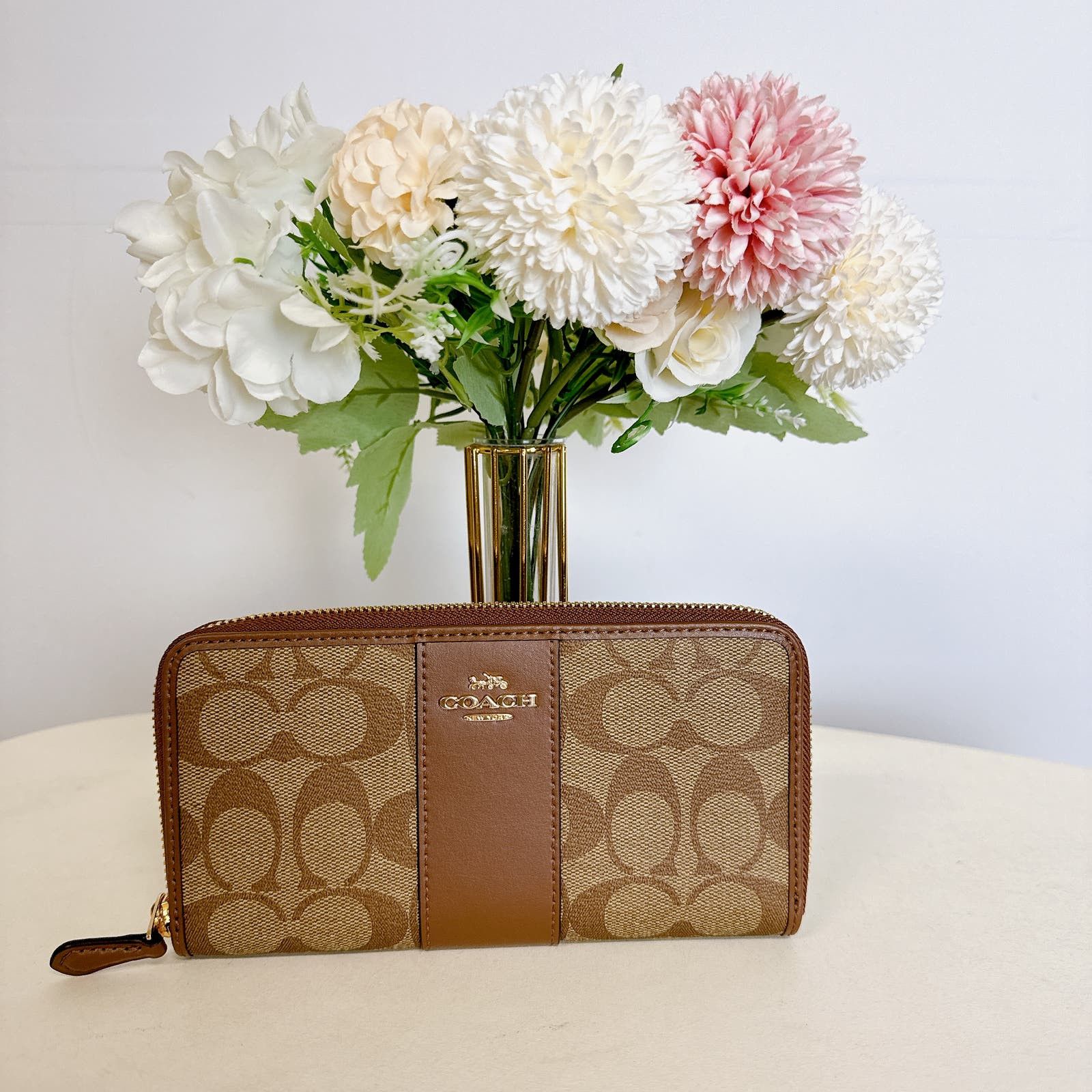 image of Coach F54630 Accordion Zip Signature Canvas In Khaki Saddle in Brown, Women's