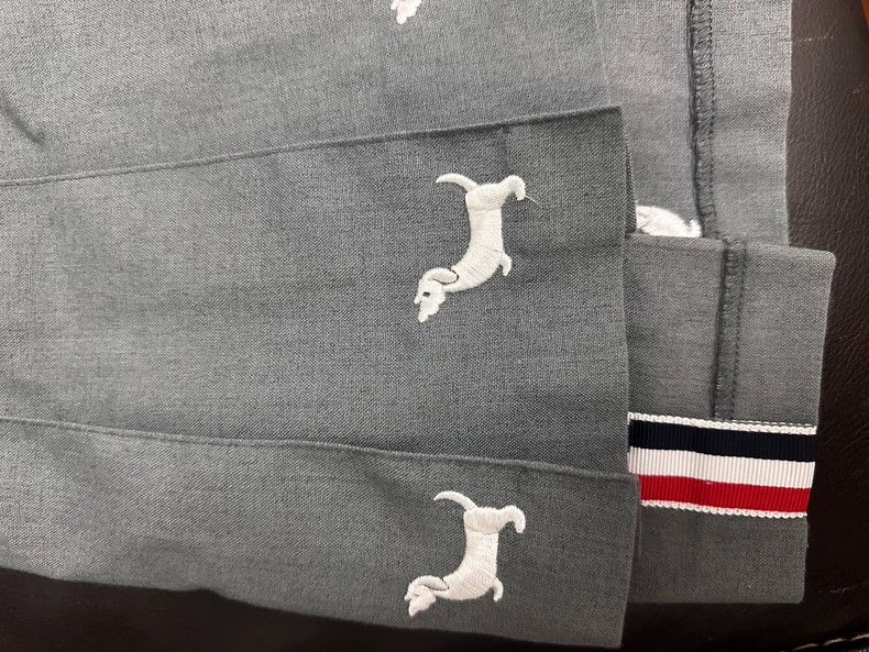 Thom Browne Thom Browne A sausage dog in a short pleated skirt Size 25" / US 0 / IT 36 - 4 Thumbnail