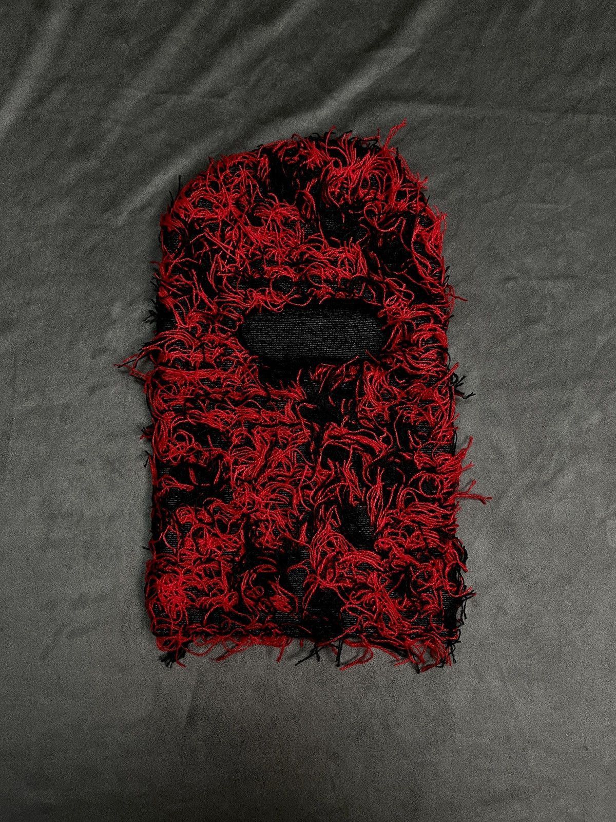 Japanese Brand Deadstock Y2k Balaclava Knitted Full Face Ski Mask Red OS Size ONE SIZE - 1 Thumbnail