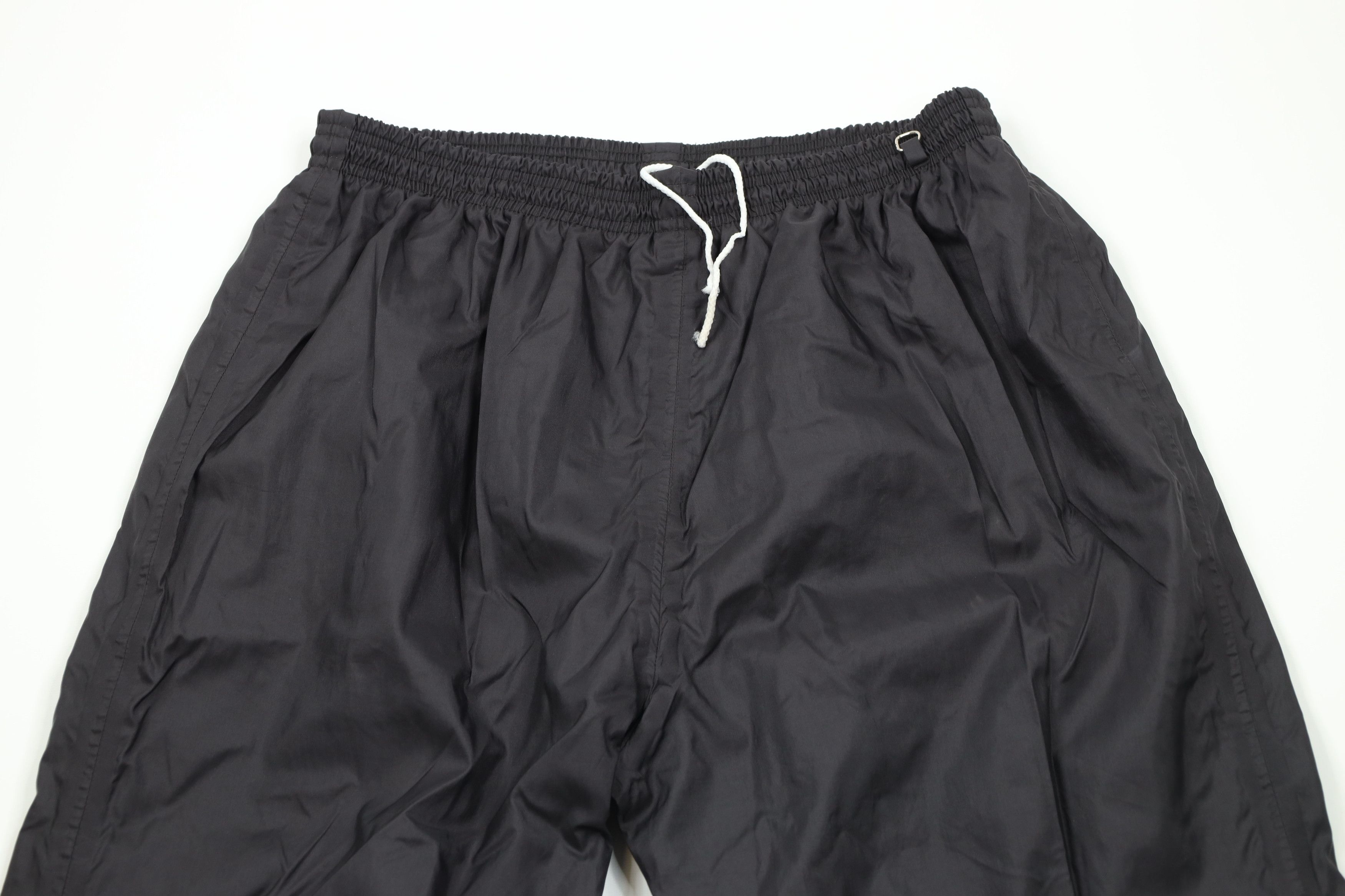 Vintage Vintage 90s Streetwear Waterproof Windbreaker Joggers Pants Size US 40 / EU 56 - 2 Thumbnail