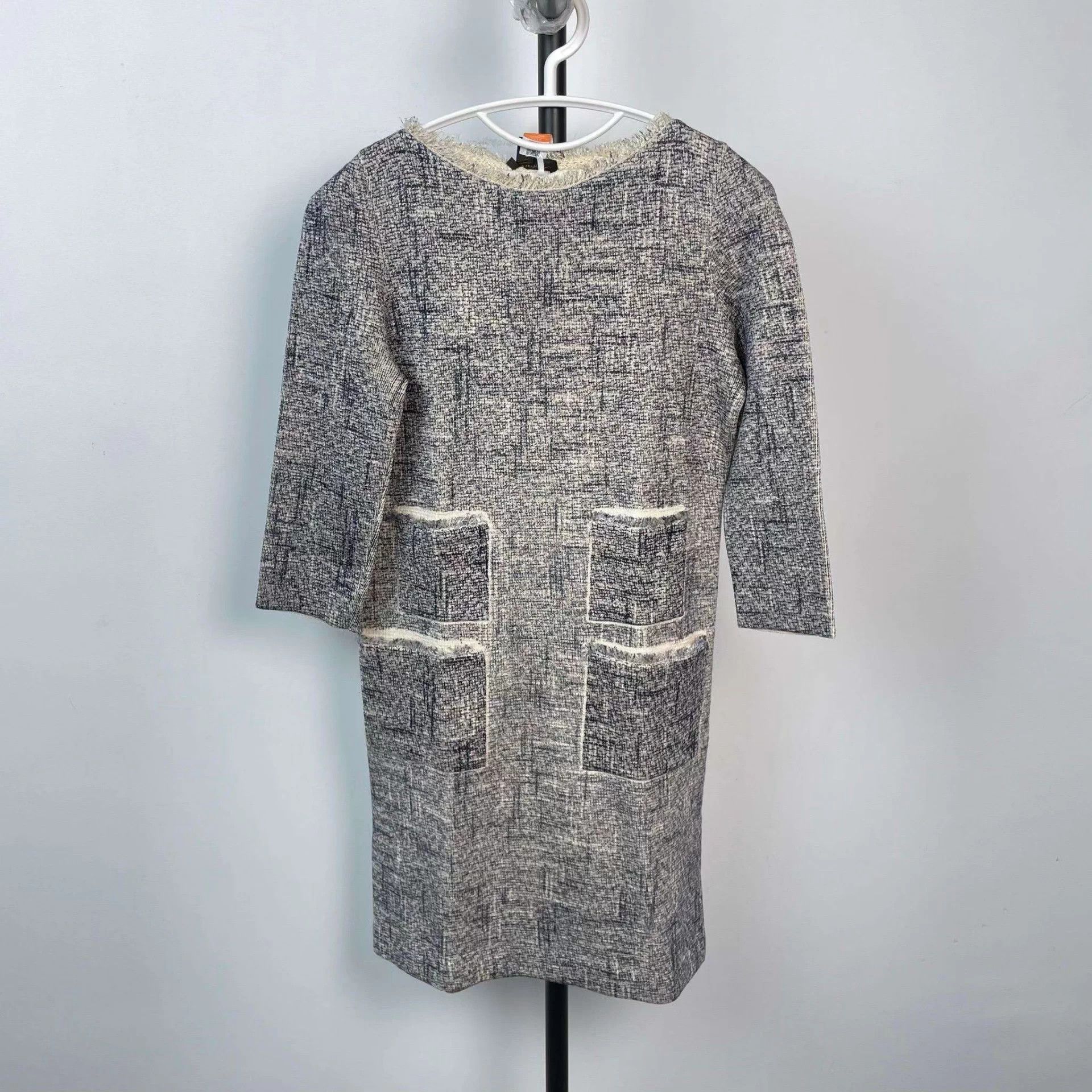 Louis Vuitton LV Knit Maxi Dress XS Gray Size XS / US 0-2 / IT 36-38 - 1 Thumbnail