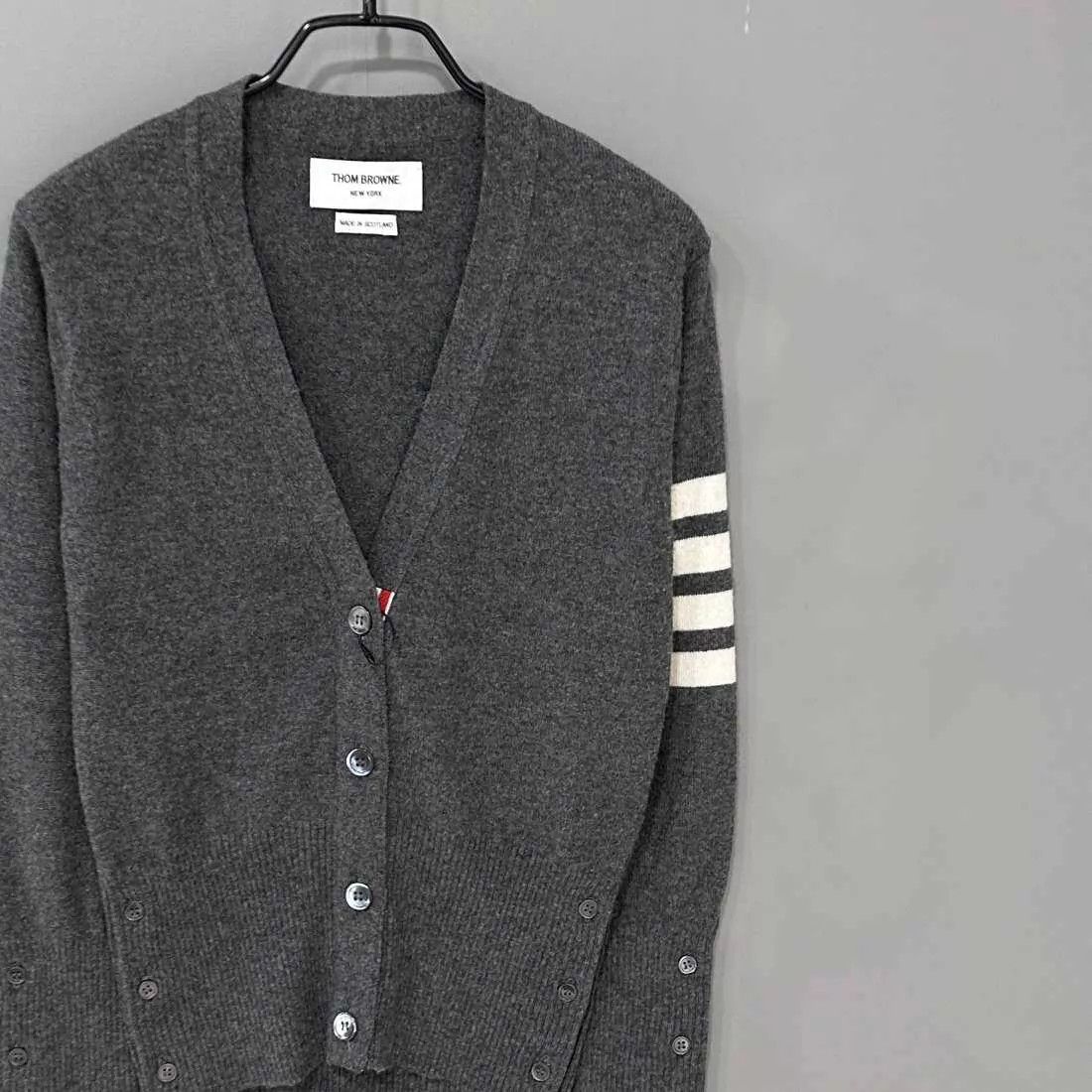 Thom Browne Thom Browne Charcoal Gray Cashmere Cardigan Size 42 Size M / US 6-8 / IT 42-44 - 2 Thumbnail