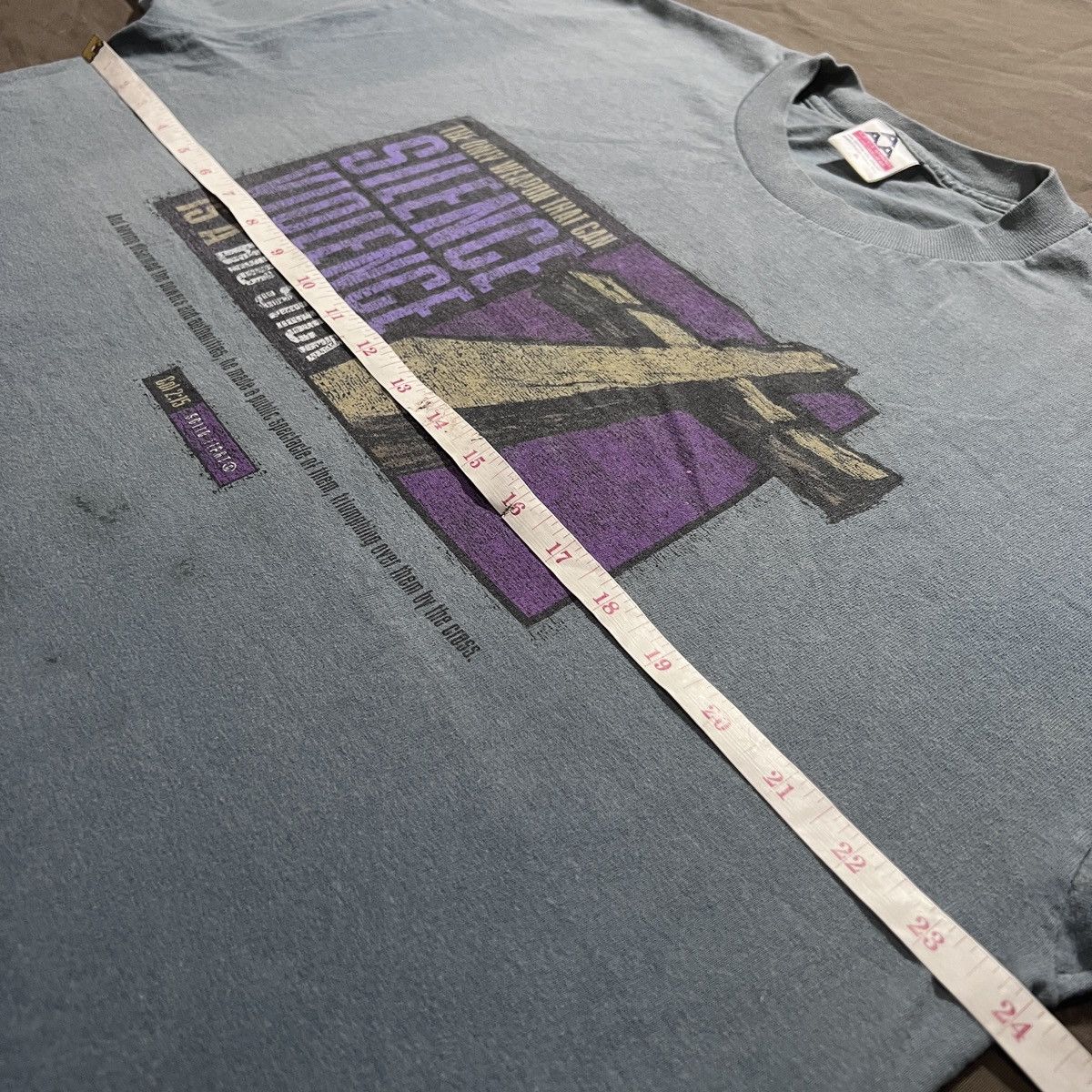 Vintage Vintage 90s SILENCE VIOLENCE God Jesus Bible Holy XL Faded Size US XL / EU 56 / 4 - 8 Thumbnail