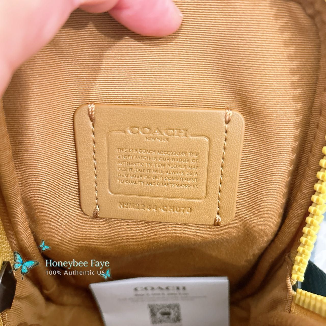 Coach Multifunction Phone Pack In Colorblock CH070 Size ONE SIZE - 5 Thumbnail