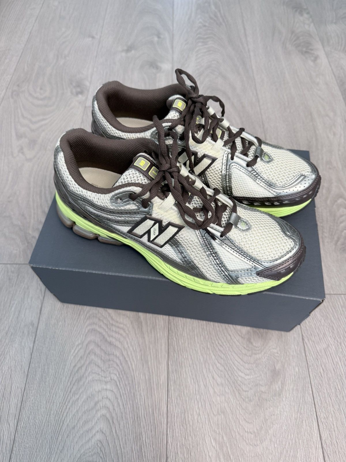 New Balance New Balance 1906r SSENSE Exclusive Brown Green Size US 10 / EU 43 - 1 Thumbnail