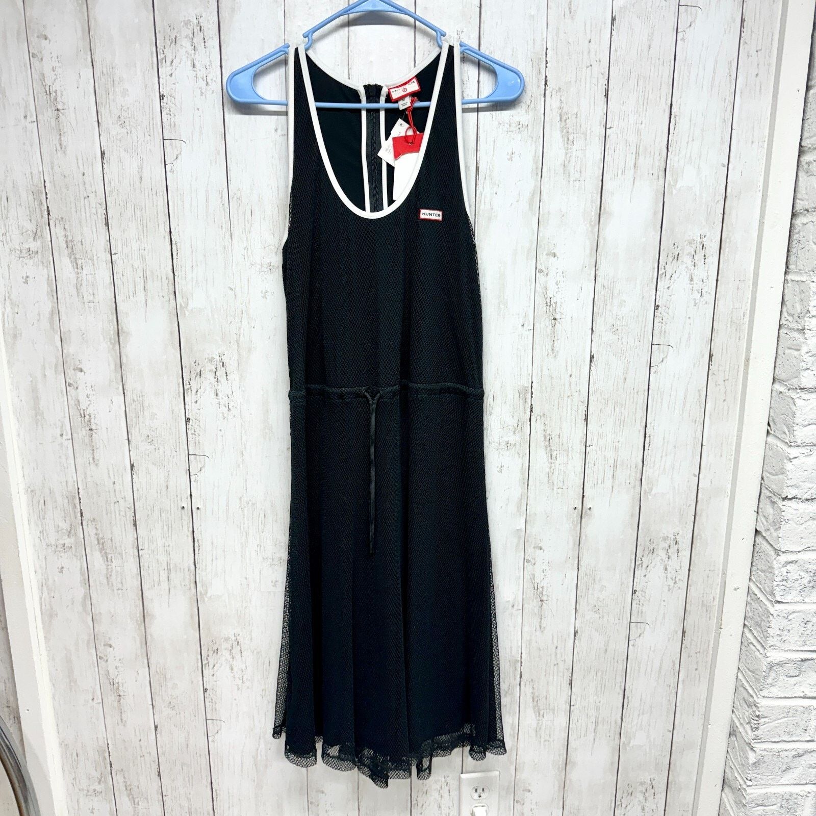Hunter Hunter for Target MD Mesh A-Line Black Lace Racerback NWT Size M / US 6-8 / IT 42-44 - 1 Thumbnail