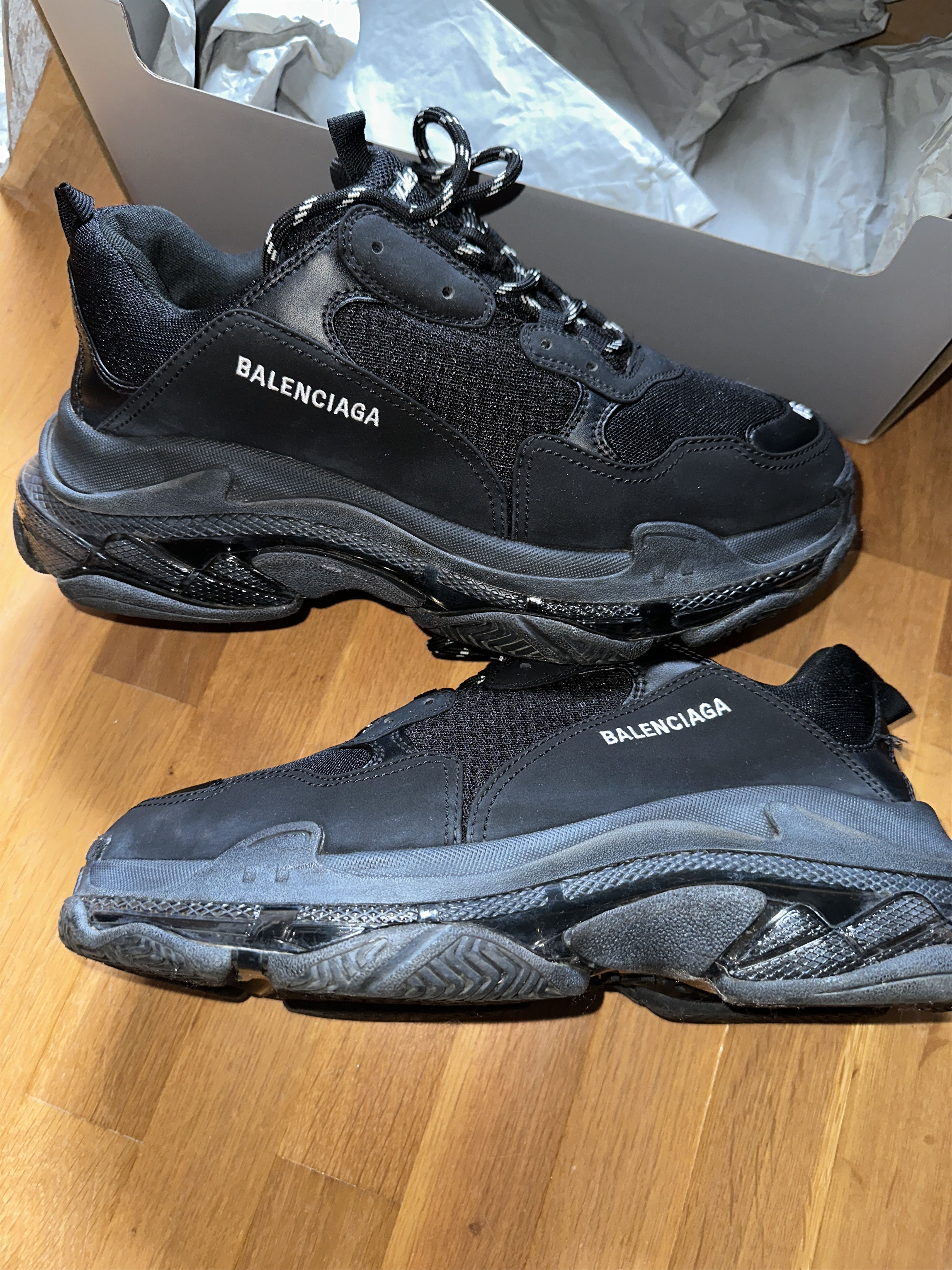 Balenciaga Balenciaga Triple S Size US 12 / EU 45 - 1 Thumbnail