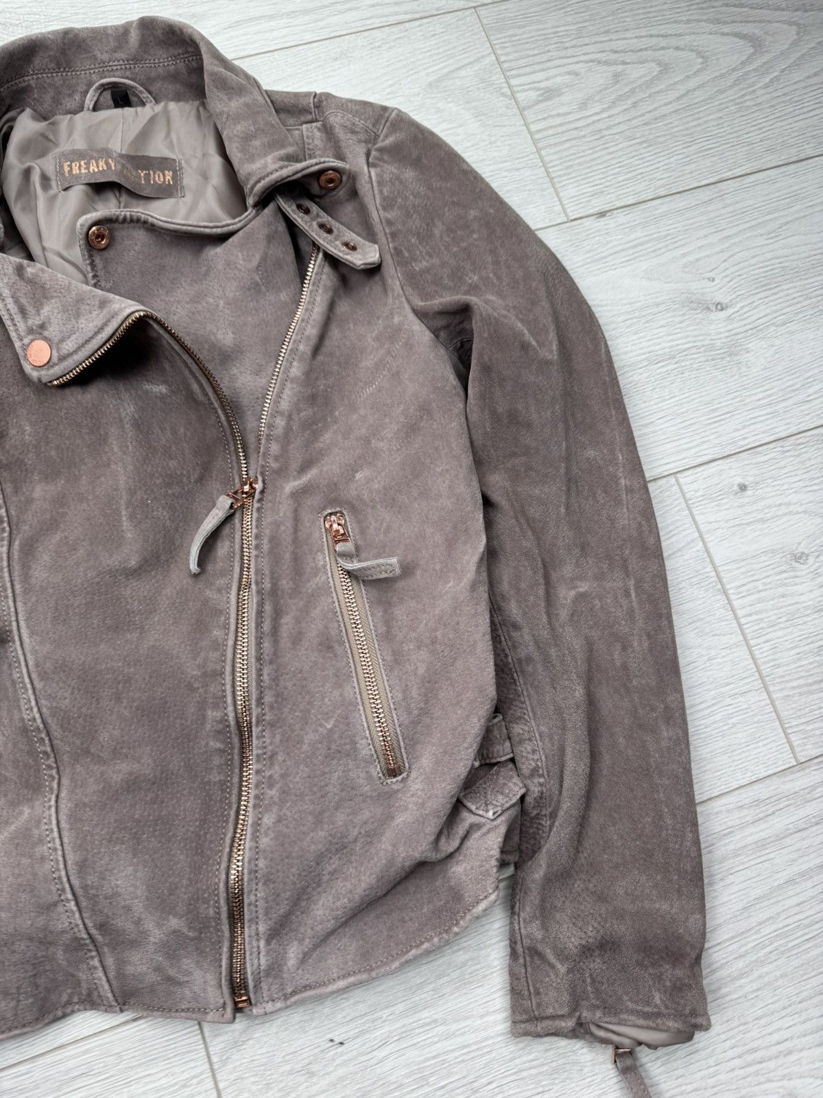 Japanese Brand × Vintage Vintage Freaky Nation Brown Woman Leather Jacket Size L / US 10 / IT 46 - 4 Thumbnail