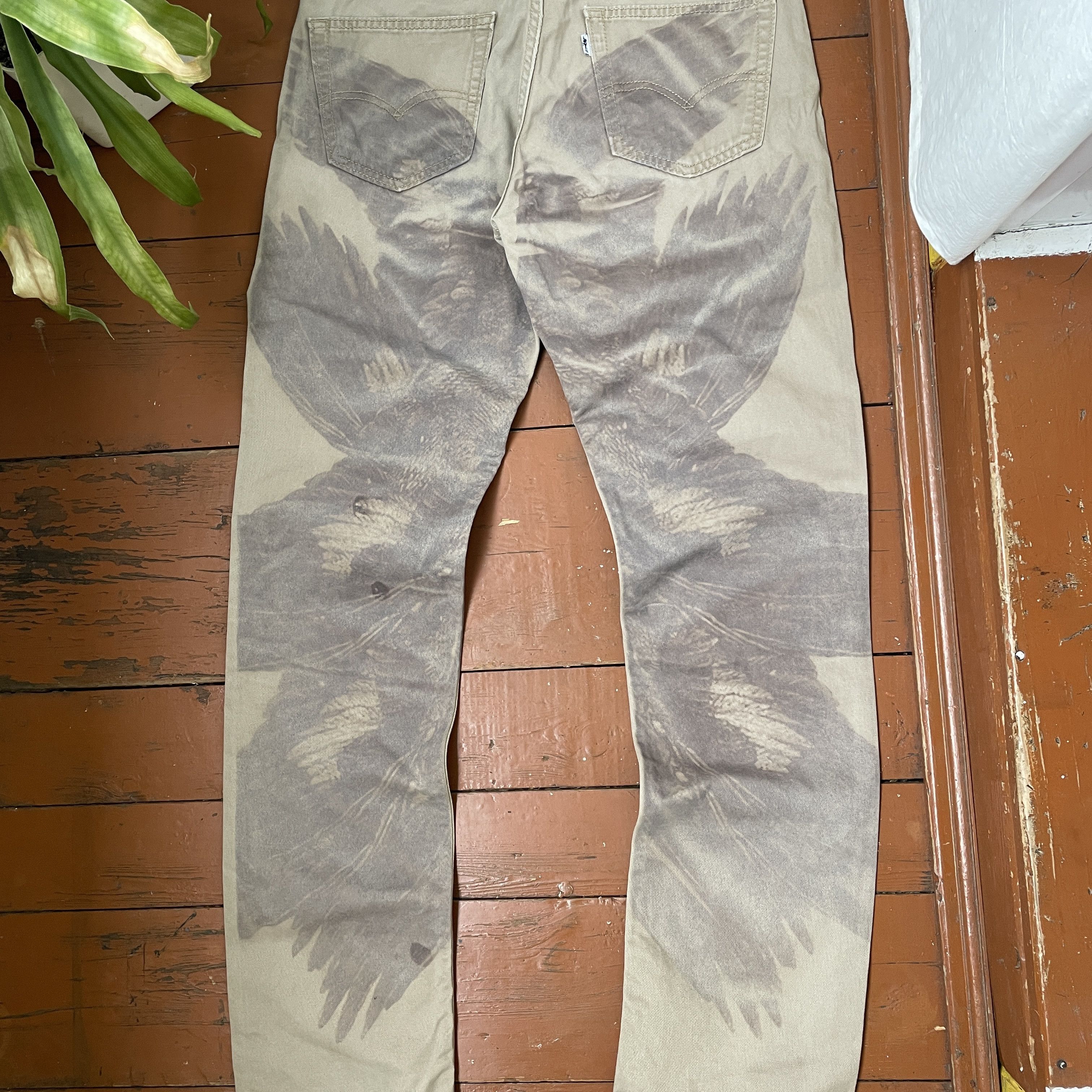 Levi's Wings Art Levi's Custom 1of1 pants Rare opium y2k faded Size US 33 - 8 Thumbnail