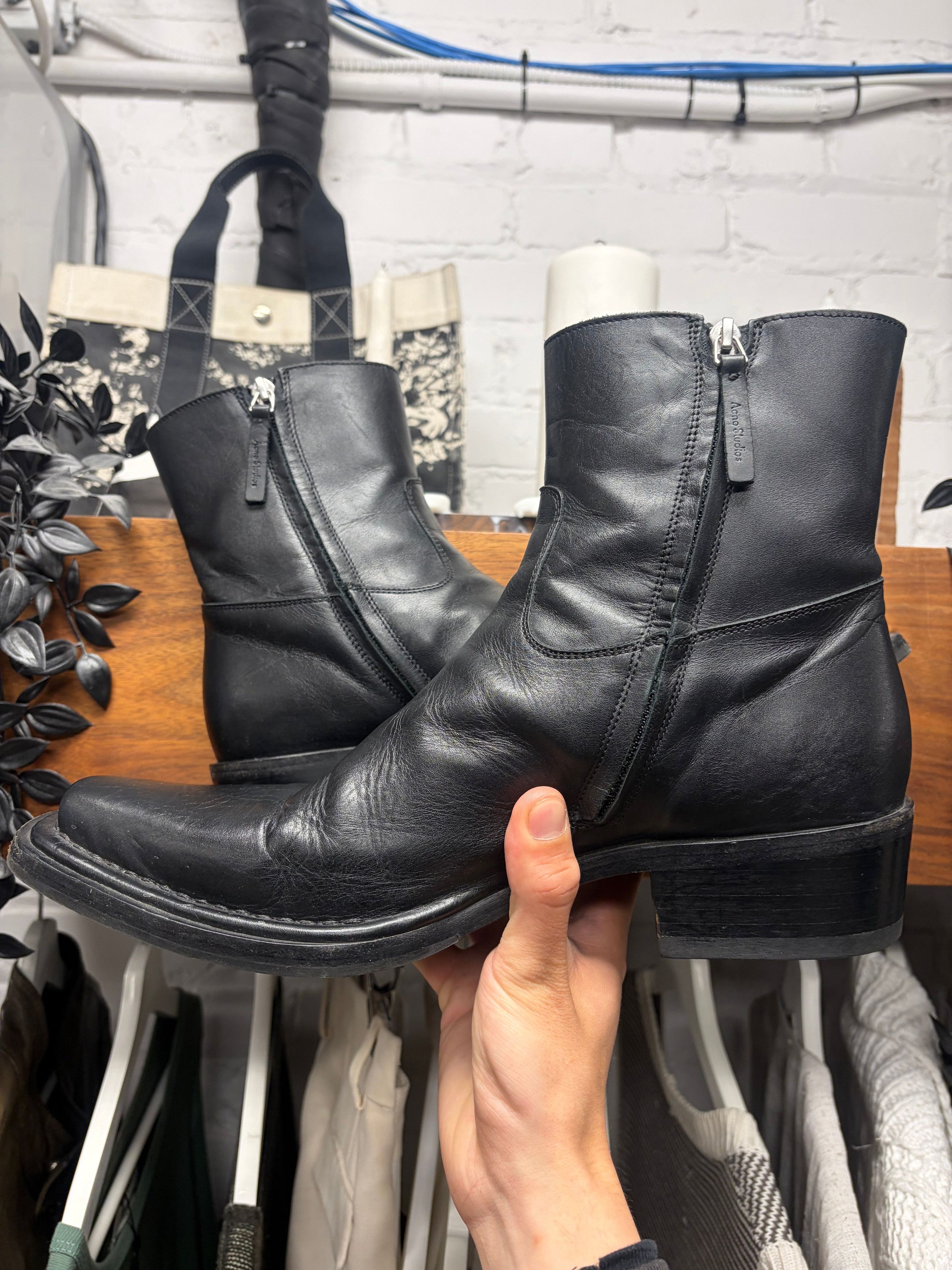 Acne Studios Acne Studios ‘Bruno’ Pointed Toe Black Leather Ankle Boots Size US 10 / EU 43 - 4 Thumbnail