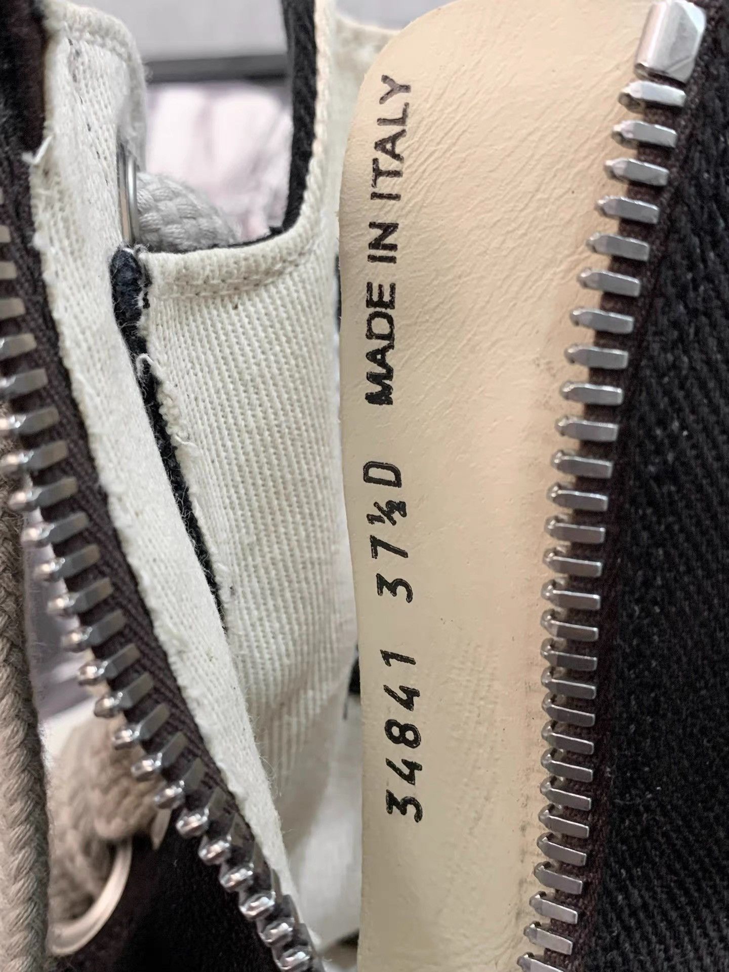 Rick Owens Rick Owens High Top Big Converse with Tractor Sole K34 Size US 7.5 / IT 37.5 - 9 Thumbnail