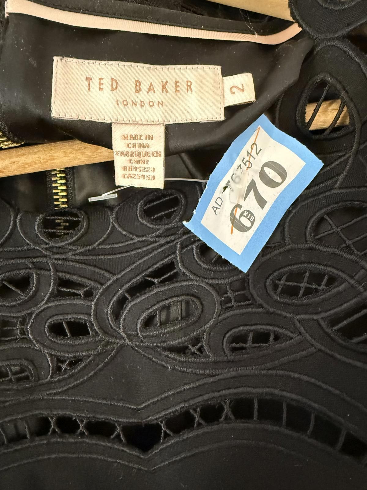 Ted Baker Ted Baker Black Lace Detail Sleeveless Dress UK Size 2 Size XXS / US 00 / IT 34 - 2 Thumbnail