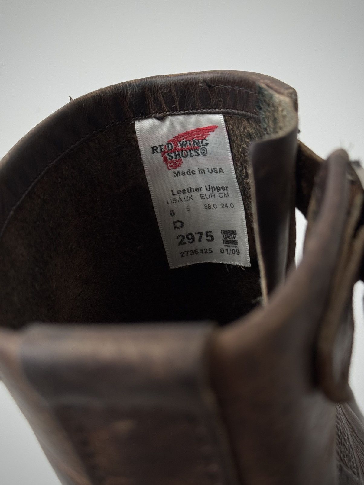 Red Wing Red Wing 2975 USA Engineer Brown Faded Leather Boots Size US 6 / EU 39 - 8 Thumbnail