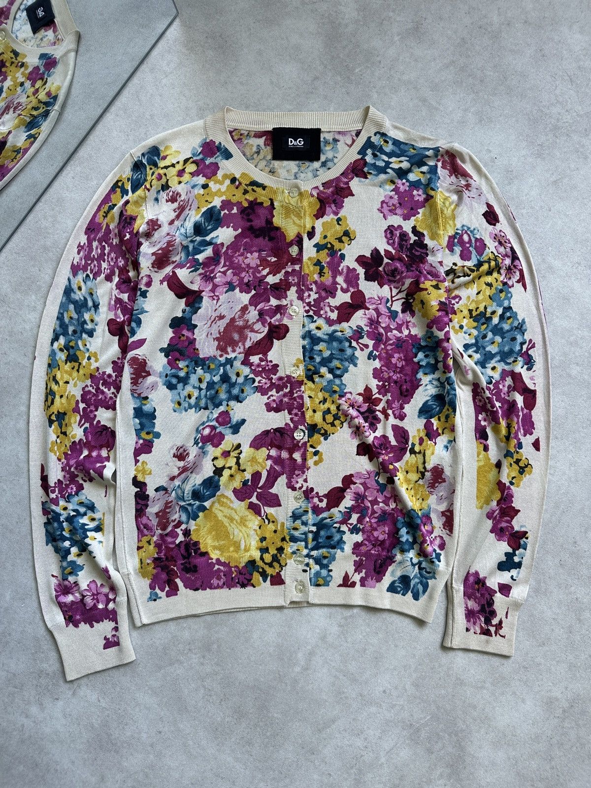 Dolce & Gabbana Archive Dolce Gabbana silk floral cardigan Size L / US 10 / IT 46 - 2 Thumbnail