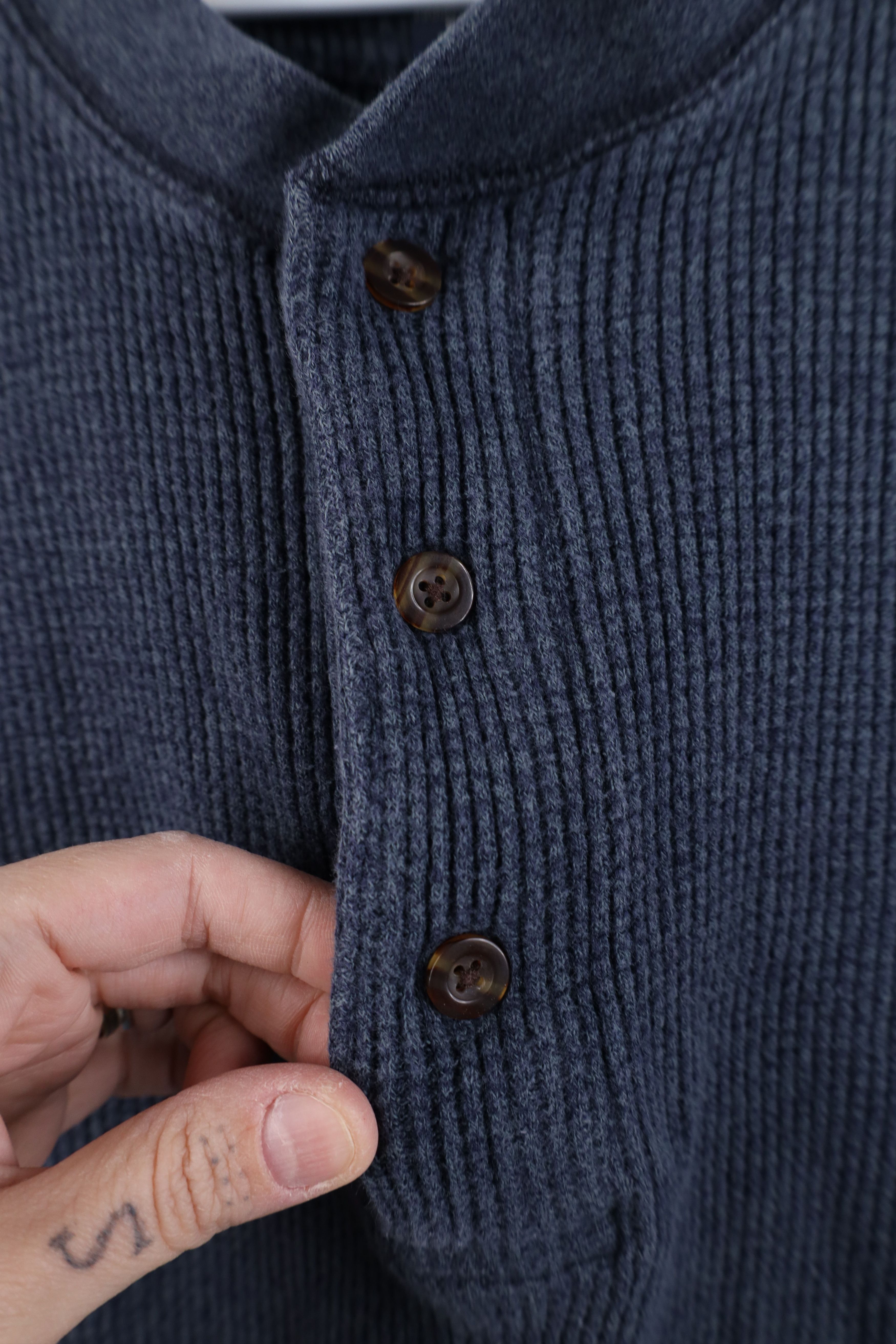 Vintage Vintage 90s Y2K Streetwear Knit Henley T-Shirt Blue USA Size US L / EU 52-54 / 3 - 5 Thumbnail