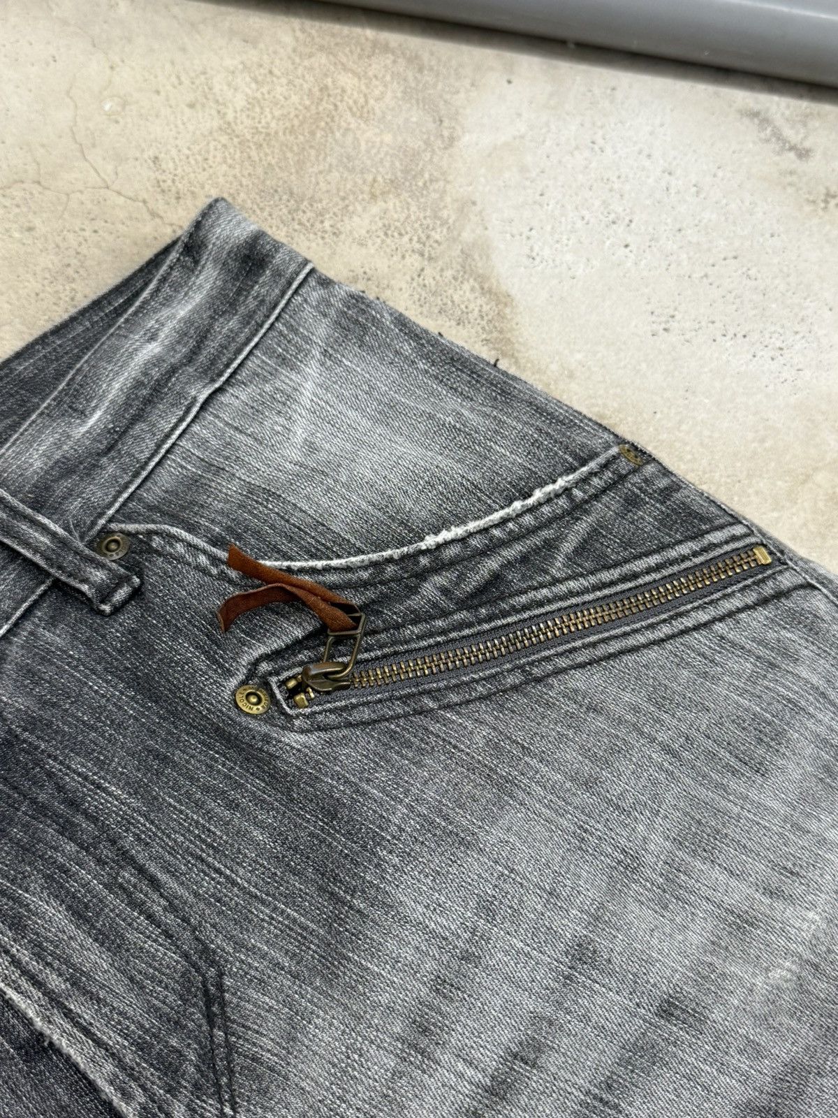 Nicole Club Monsieur Nicole 1974 Whisker Straight Leg Distressed Pants Size US 32 / EU 48 - 10 Thumbnail