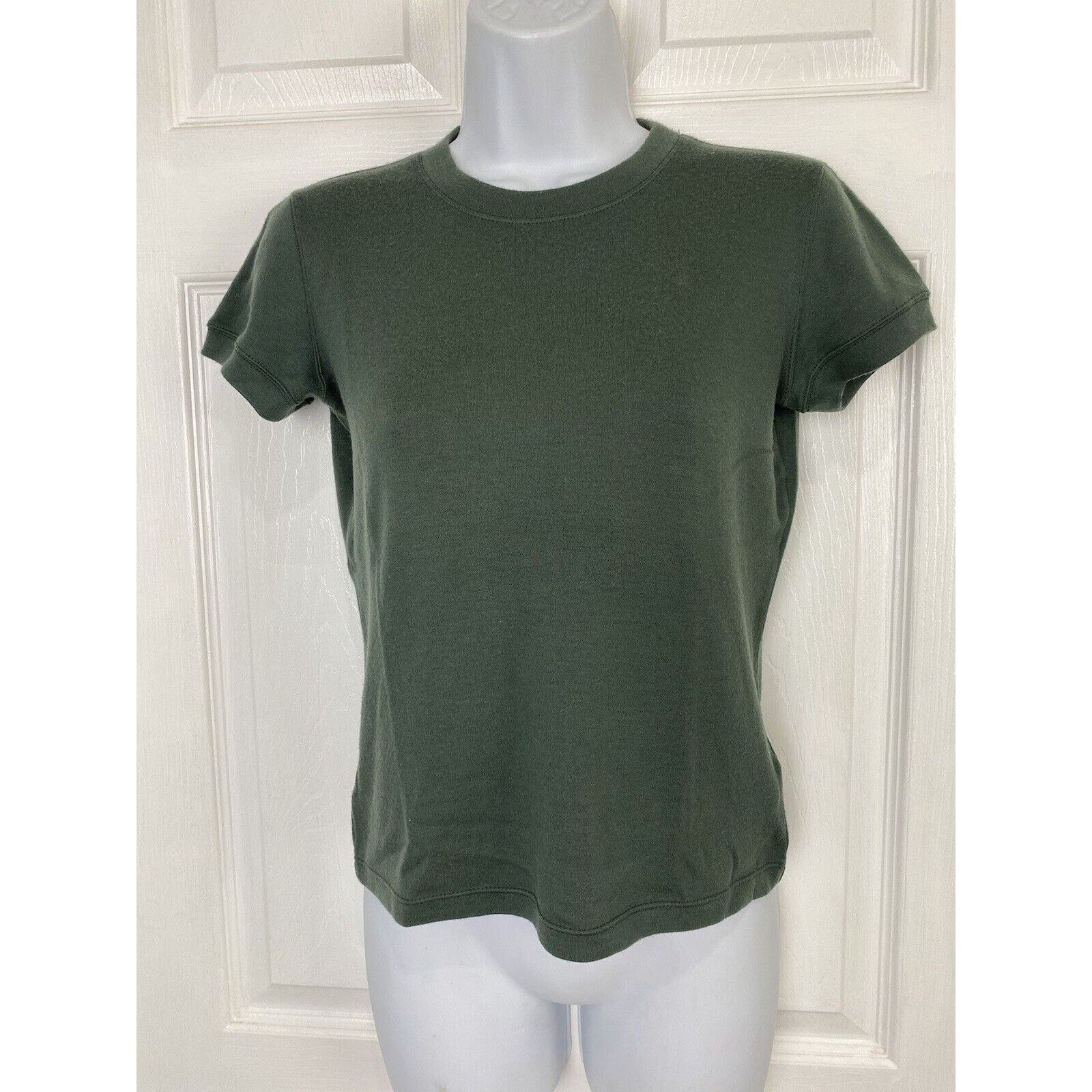 Giorgio Armani Giorgio Armani Cashmere Shirt Green Classico Crew Neck Top 6 Size M / US 6-8 / IT 42-44 - 1 Thumbnail