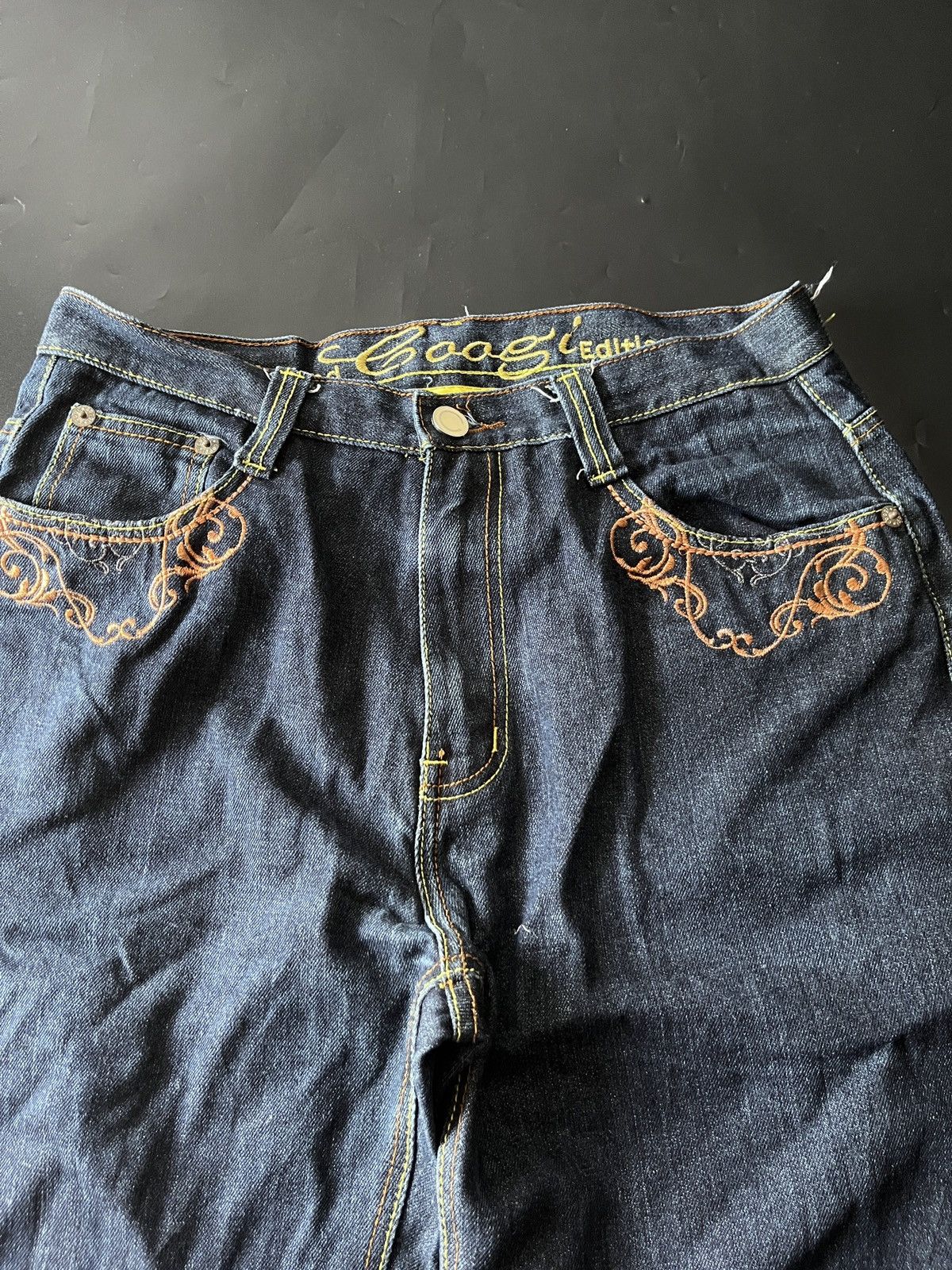 Coogi Baggy Coogi Tribal pocket Size US 32 / EU 48 - 4 Thumbnail