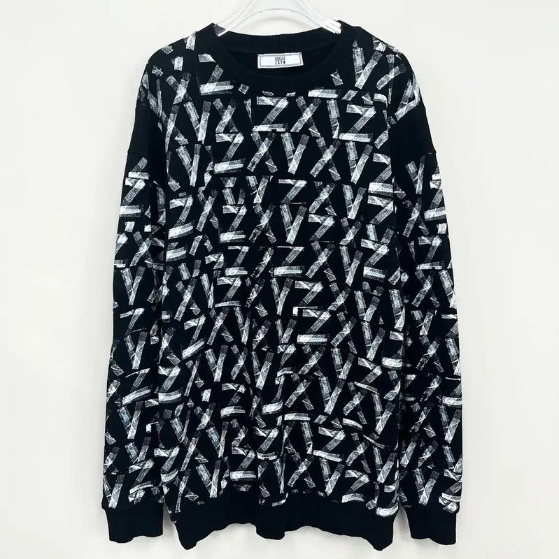 Versace Versace Black Men's Sweatshirt with Unique Print 0089 Size US XS / EU 42 / 0 - 1 Thumbnail