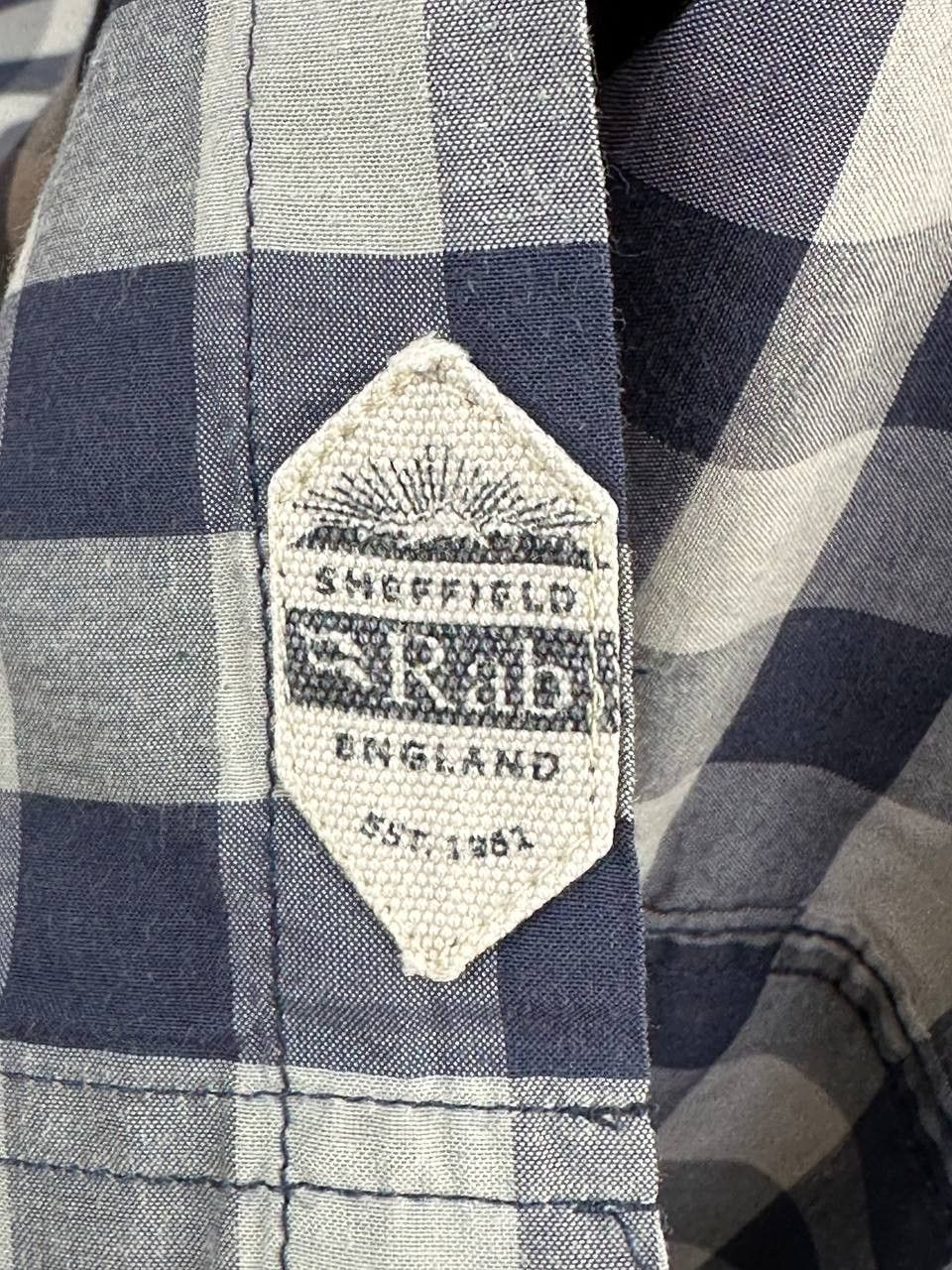 Rab Rab Maverick Shirt Check Plaid Button Up Long Sleeve QCA-64 Size US L / EU 52-54 / 3 - 12 Thumbnail