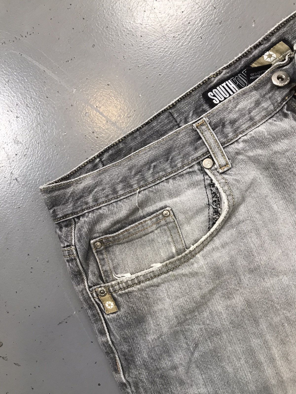 Southpole × Vintage Vintage Southpole skater denim jort Size US 38 / EU 54 - 7 Thumbnail