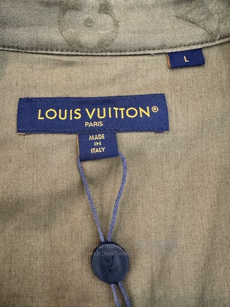 Louis Vuitton Louis Vuitton Logo full print single breasted long sleeve Size US L / EU 52-54 / 3 - 3 Thumbnail