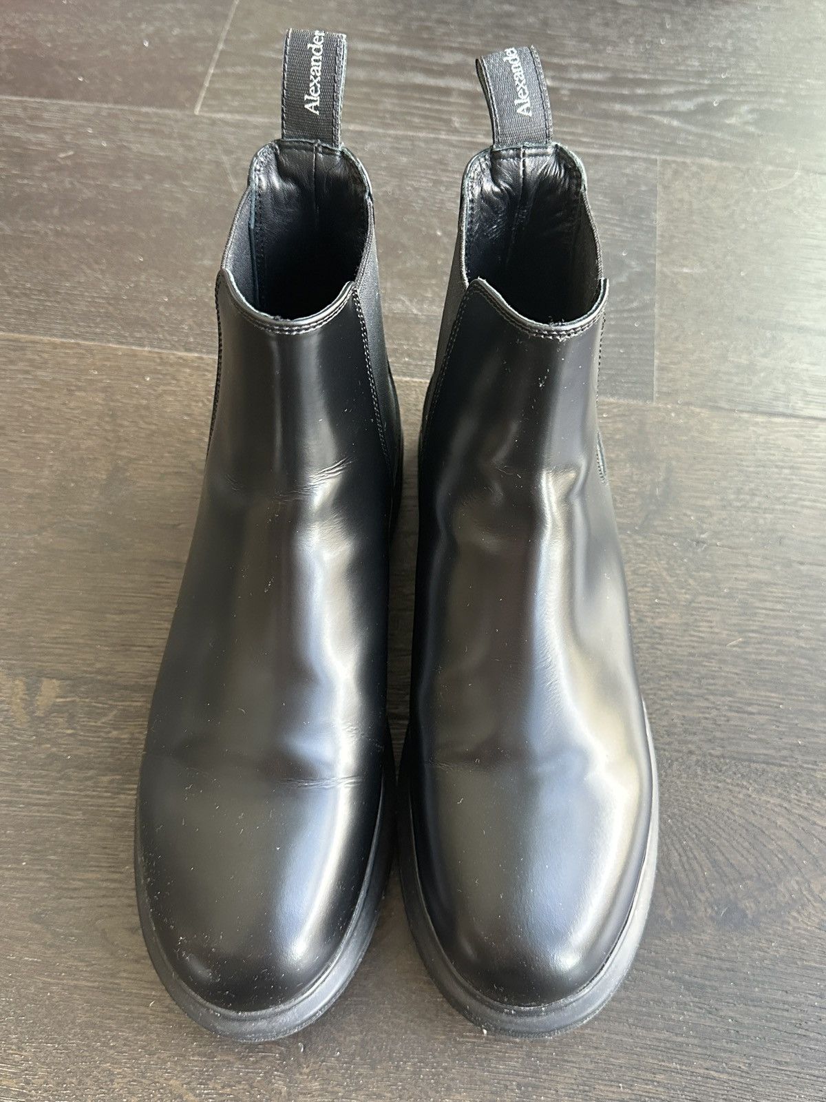 Alexander McQueen Glossed-leather exaggerated-sole Chelsea boots Size US 8 / EU 41 - 4 Thumbnail