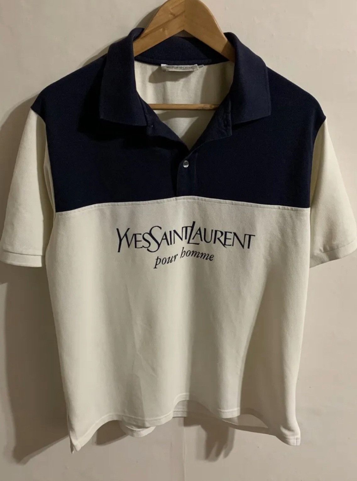 Yves Saint Laurent Yves Saint Laurent polo size XL Size US L / EU 52-54 / 3 - 1 Thumbnail