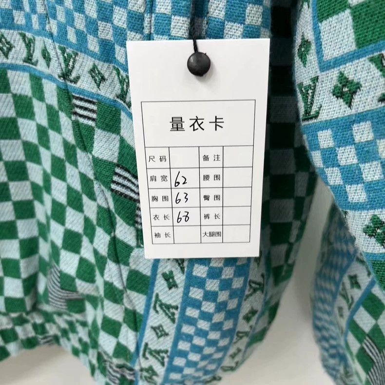 Louis Vuitton Louis Vuitton Green checkerboard logo jacket 2502-Nextarro Size US M / EU 48-50 / 2 - 2 Thumbnail