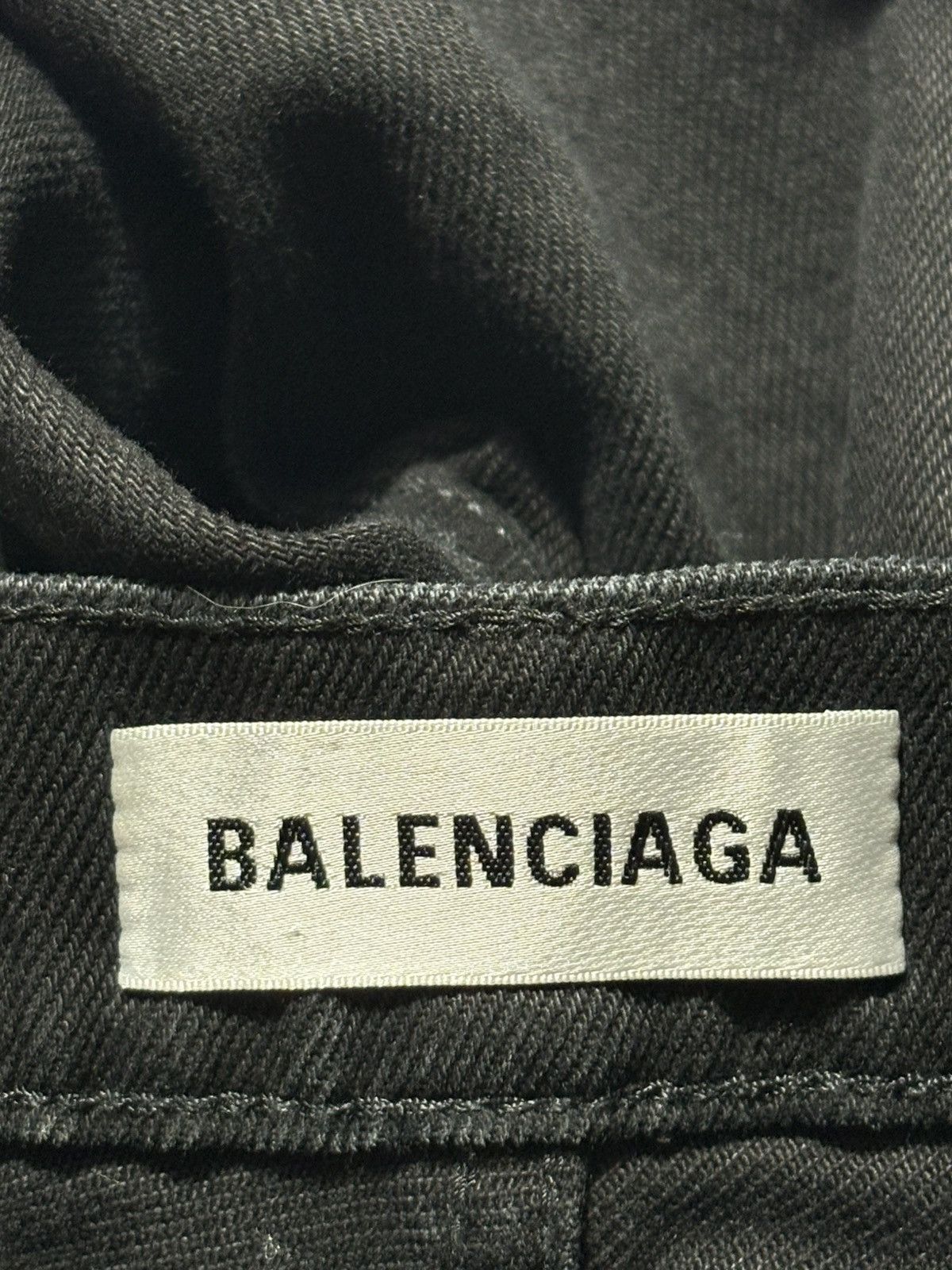 Balenciaga BALENCIAGA HIGH WAISTED STRAIGHT LEG JEANS Size 26" / US 2 / IT 38 - 9 Thumbnail