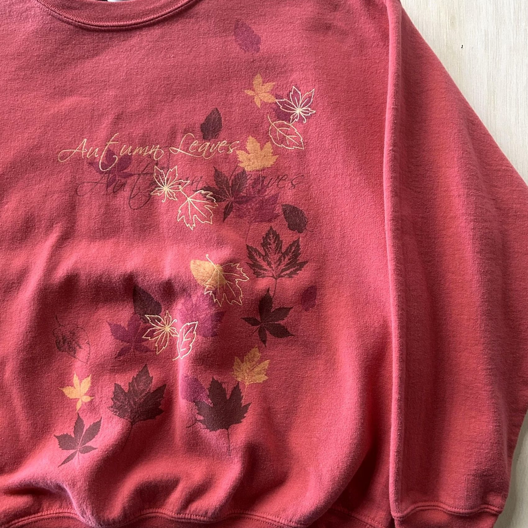 Gildan Y2K Autumn Leaves Sweatshirt Mens Large Red Gildan Heavy Blend Fleece Pullover Size US L / EU 52-54 / 3 - 2 Thumbnail