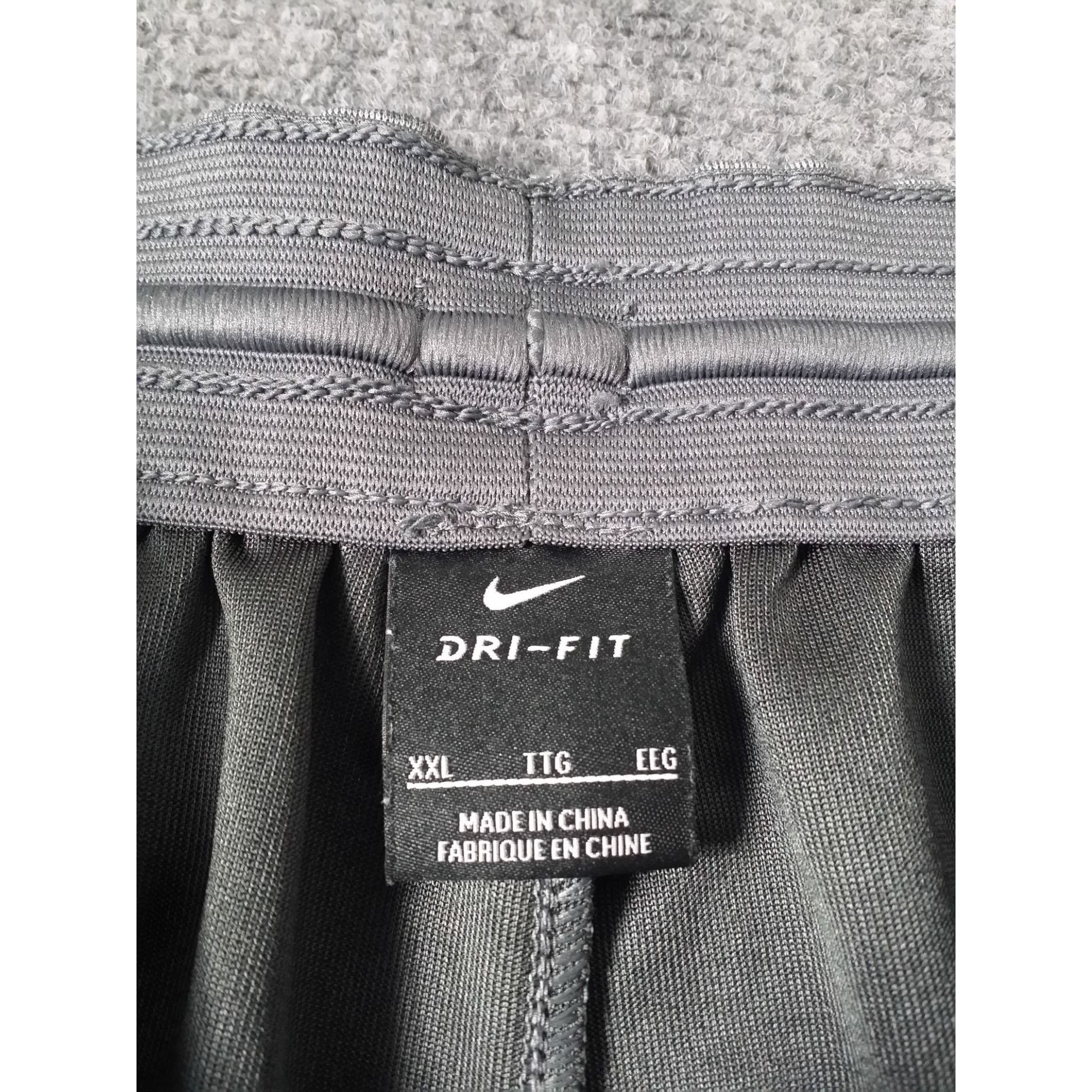 Nike Nike Therma Dri Fit Sweatpants Men Sz XXL Gray Pockets Open Size US 42 / EU 58 - 6 Thumbnail