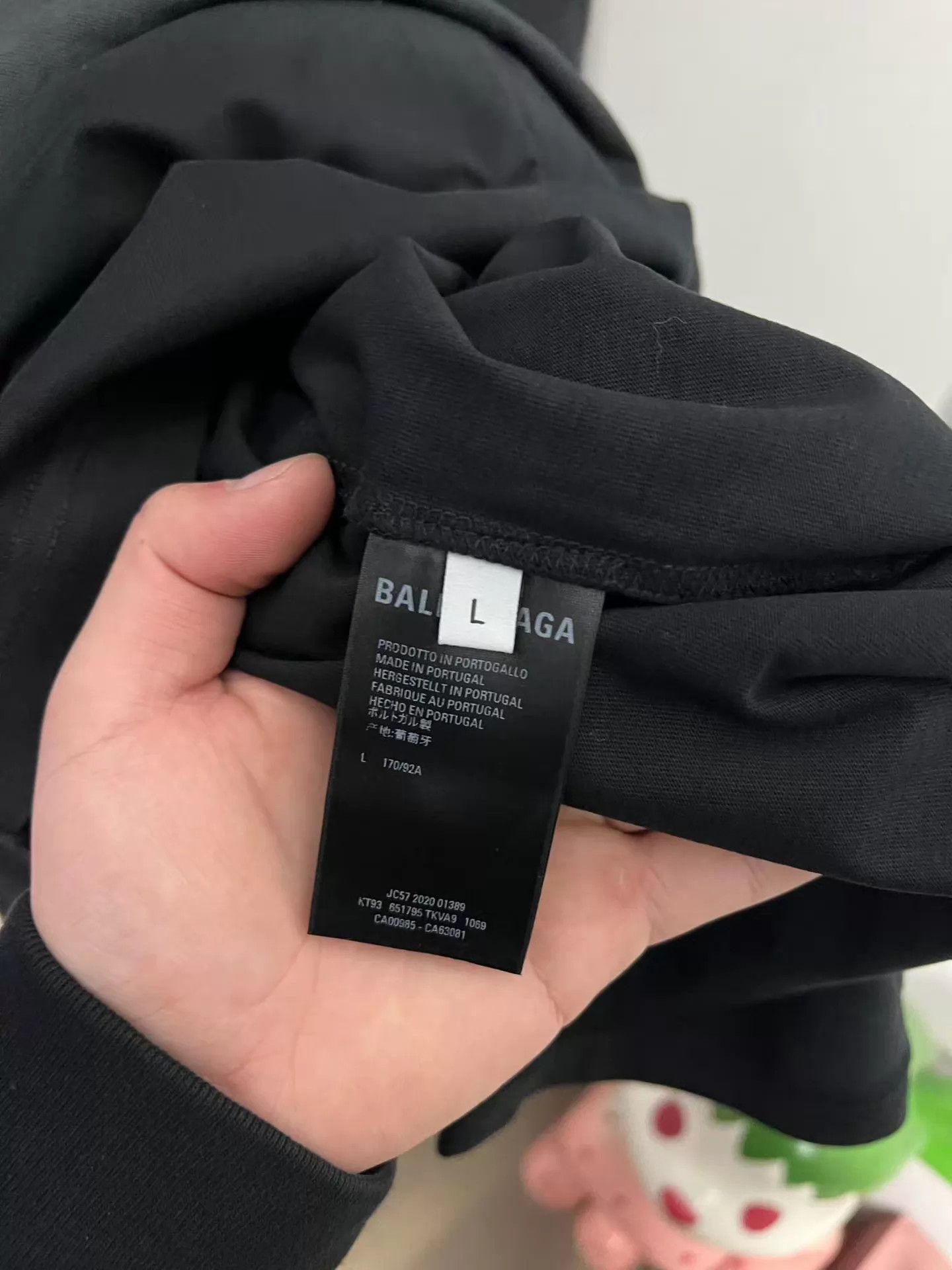 Balenciaga Balenciaga short sleeve t-shirt L like new Size US L / EU 52-54 / 3 - 4 Thumbnail
