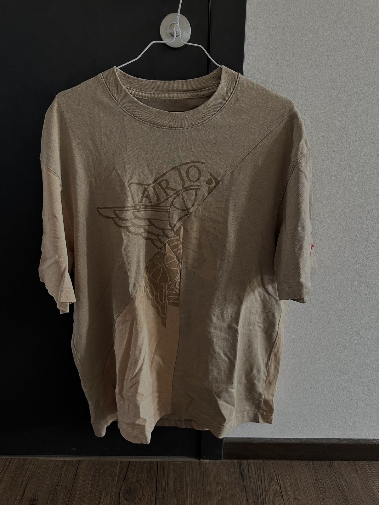 Travis Scott CACTUS JACK JORDAN SS T-SHIRT KHAKI/DESERT | Grailed