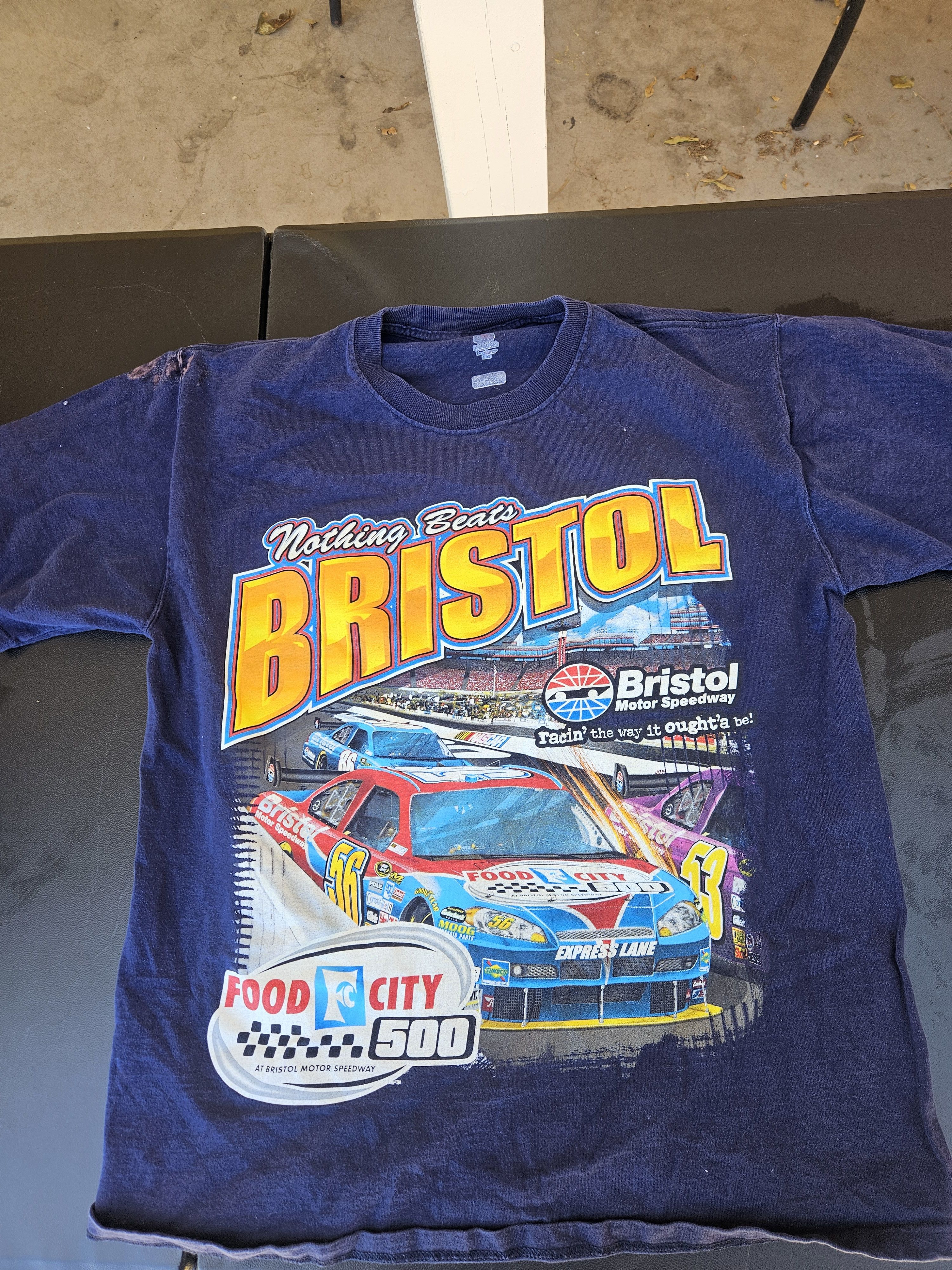 NASCAR Bristol Motor Speedway Food City 500 Y2K Nascar Tee Size US L / EU 52-54 / 3 - 1 Thumbnail