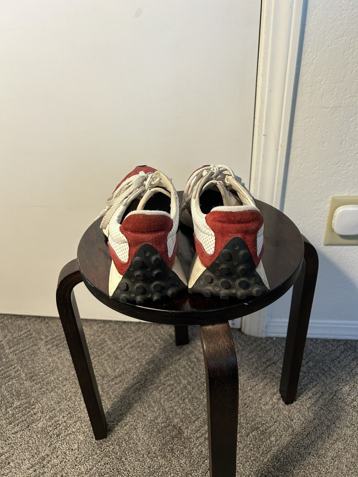 New Balance Original New Balance 327 Size US 9.5 / EU 42-43 - 7 Thumbnail