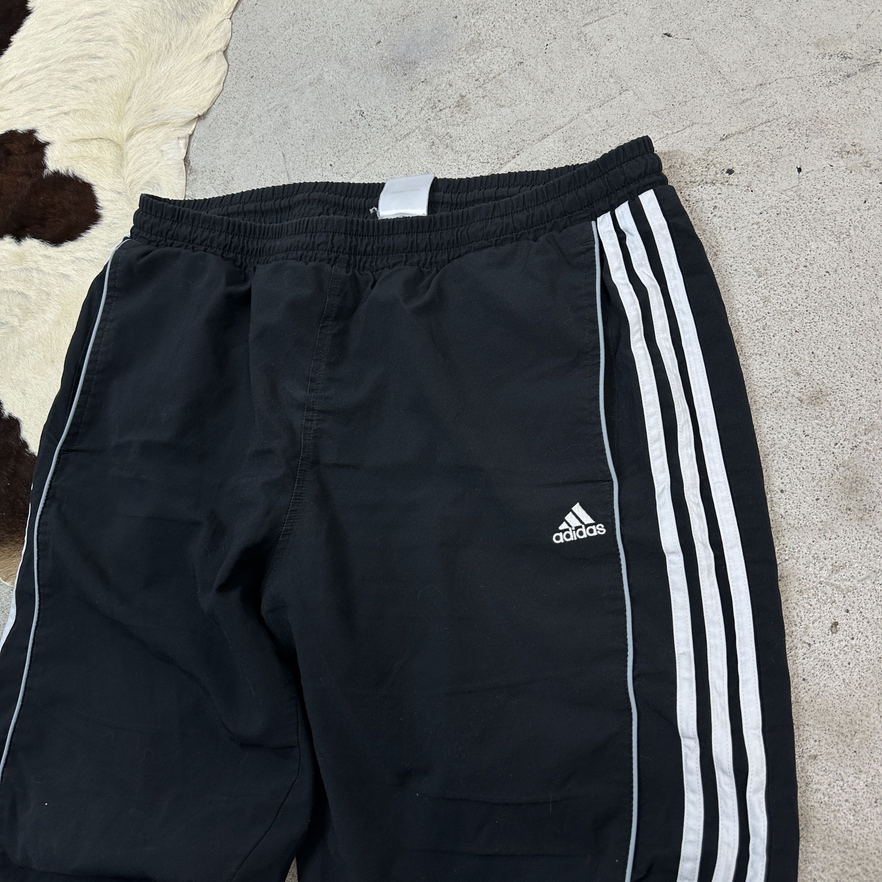Adidas × Vintage Vintage Sportswear Archive Baggy Adidas Y2K Sweatpants Size US 34 / EU 50 - 3 Thumbnail