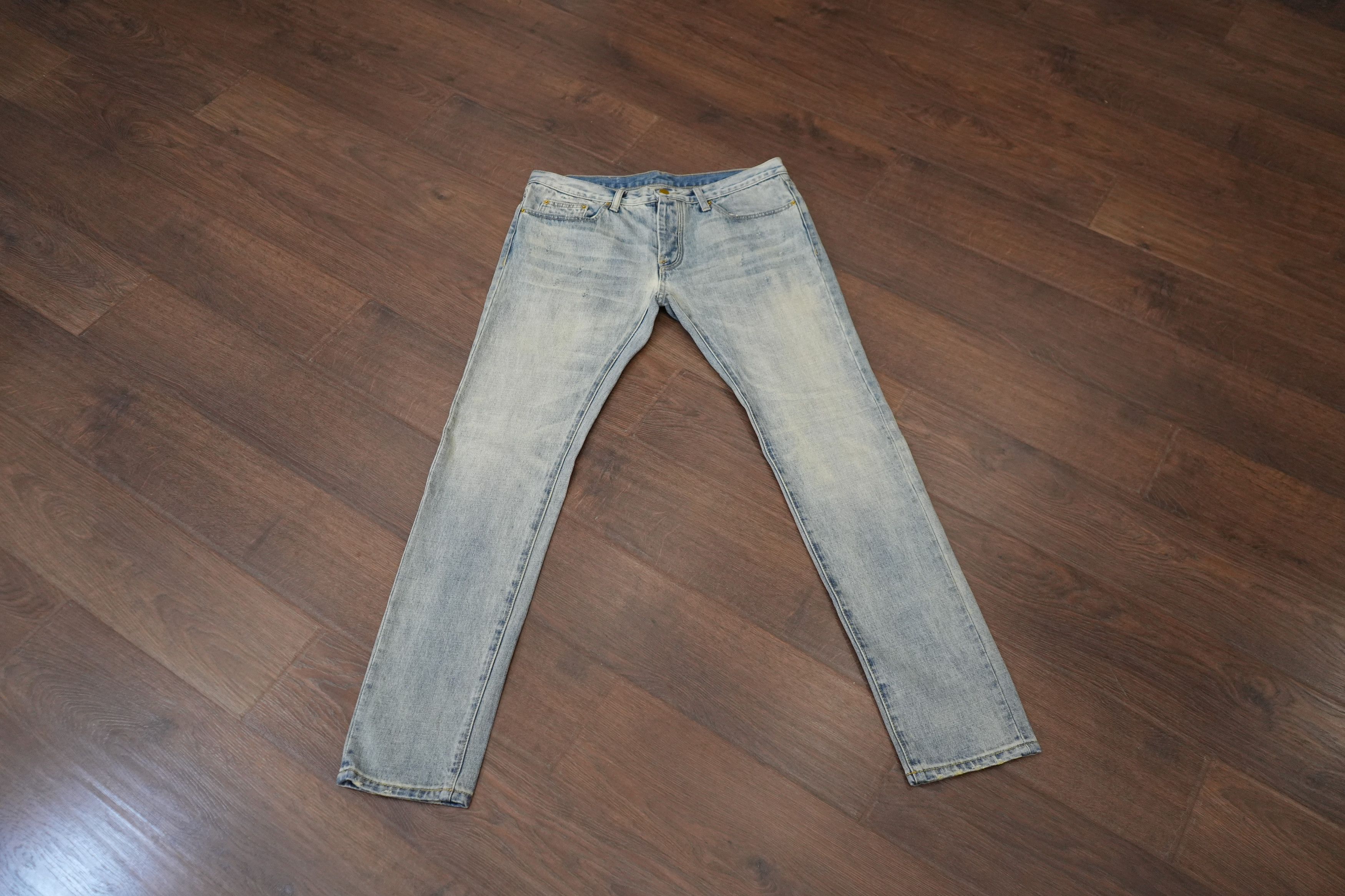 MNML MNML Light Wash Denim Size US 34 / EU 50 - 1 Thumbnail