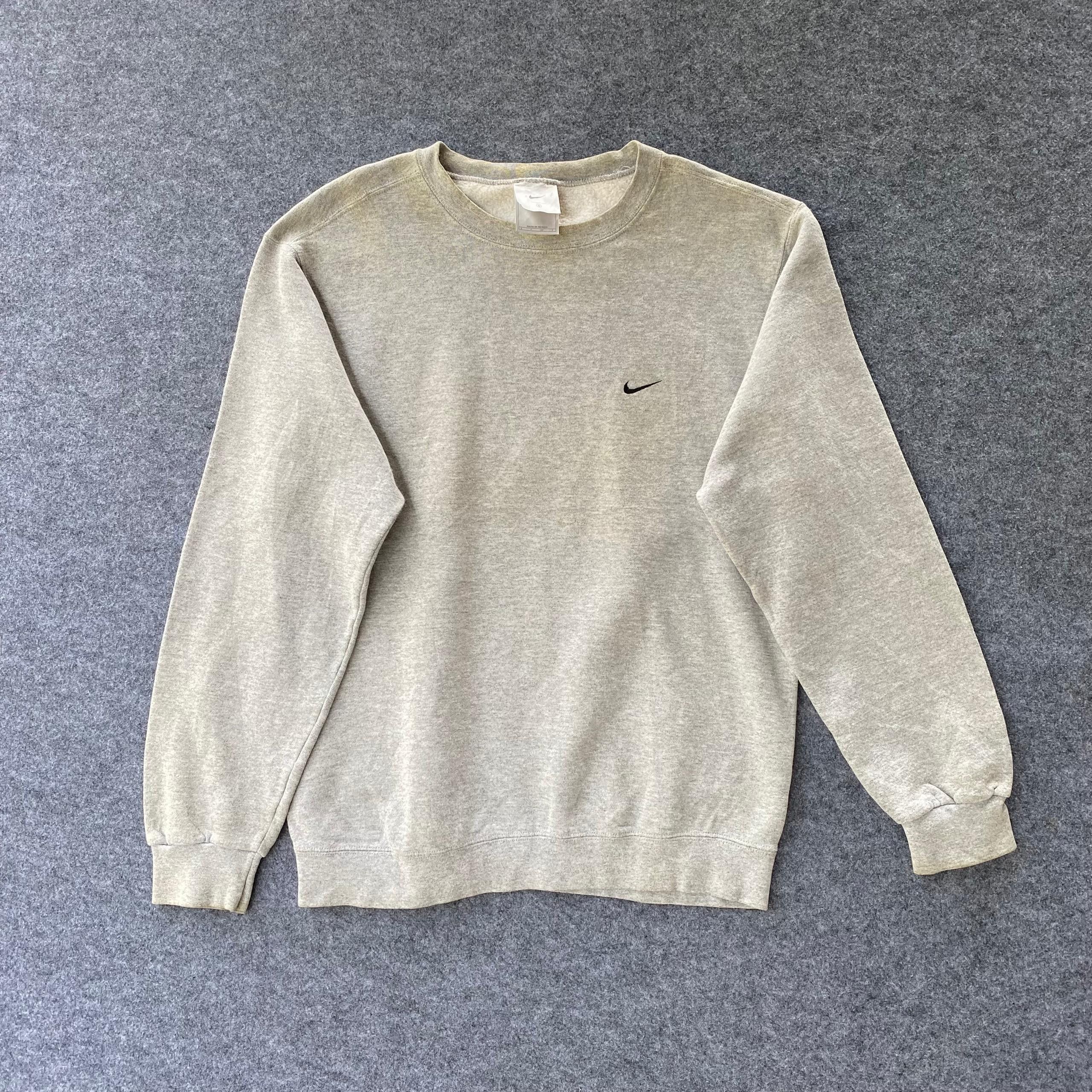 Nike Vintage 90s Nike Swoosh Small Logo Sweatshirt Size US S / EU 44-46 / 1 - 1 Thumbnail
