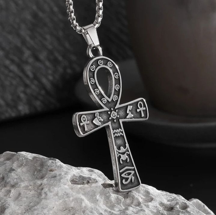 Vintage Stainless Steel Cross Pendant Necklace Size ONE SIZE - 2 Thumbnail