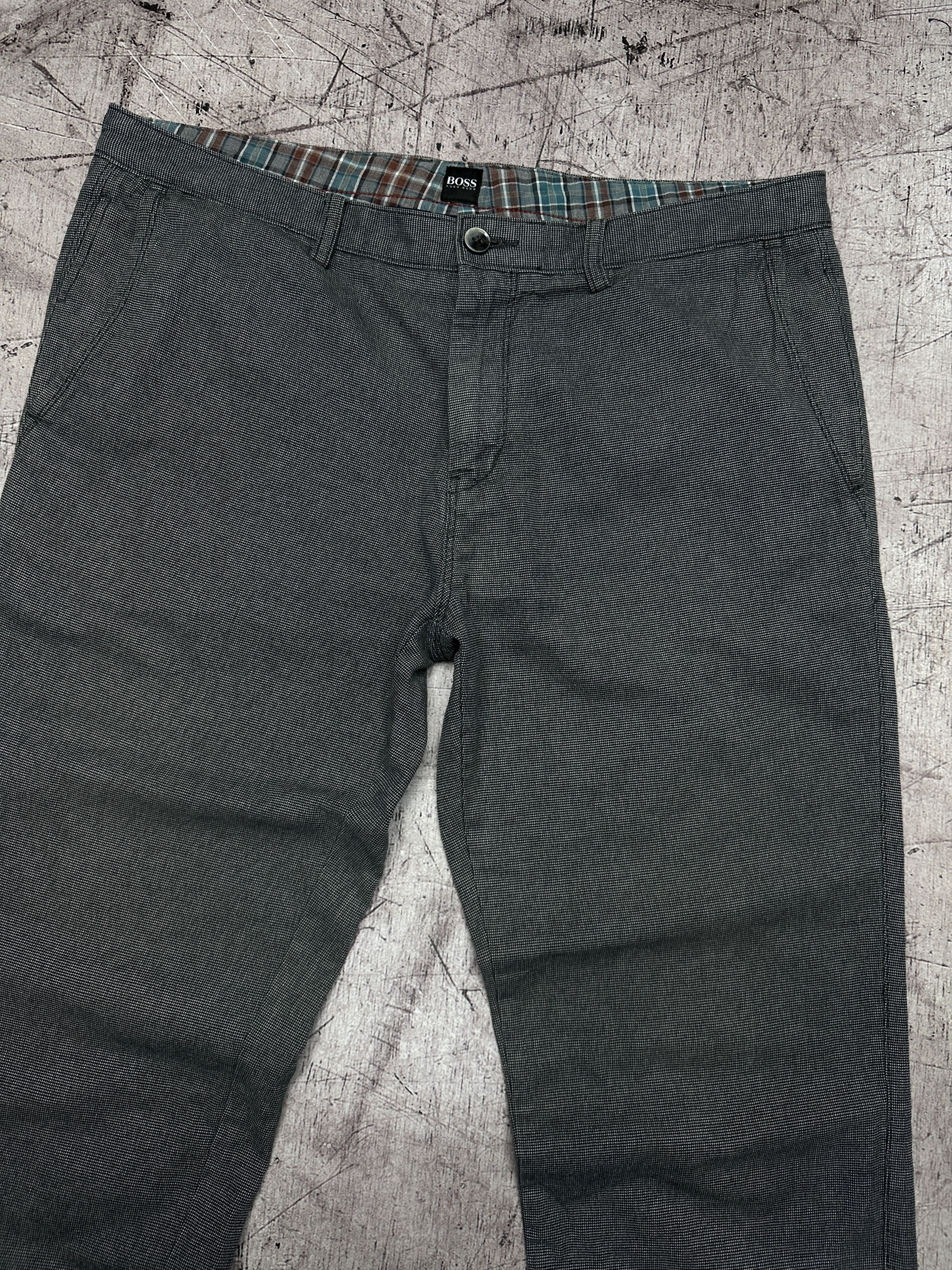Hugo Boss Hugo Boss Vintage Mens Chino Pants Size US 36 / EU 52 - 2 Thumbnail