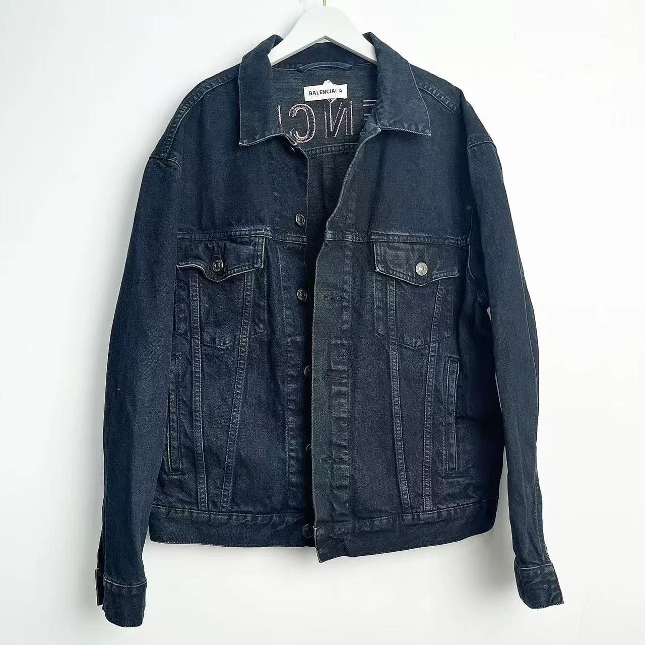 Balenciaga Balenciaga Black Denim Jacket with Pink Logo Size US XXS / EU 40 - 1 Thumbnail
