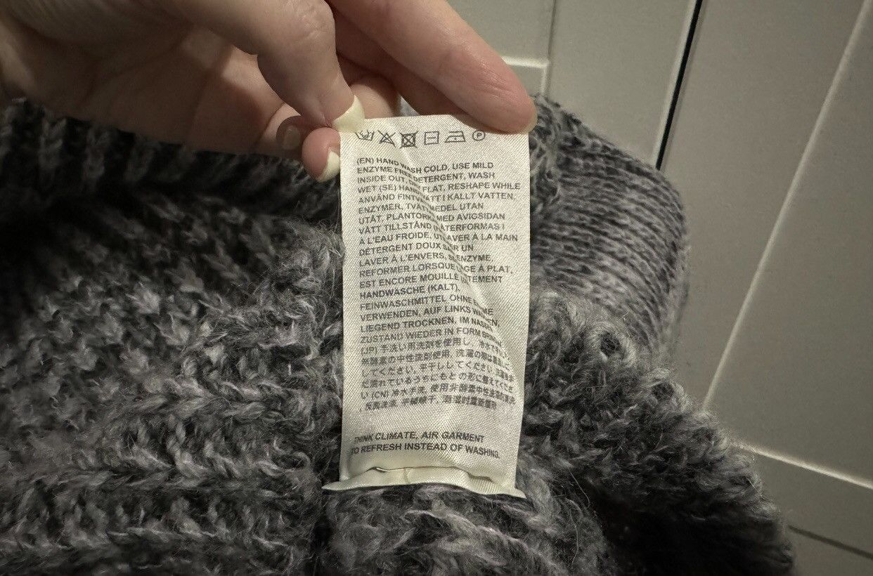 Acne Studios Acne studios Thread knit sweater 2412-Nextarrow Size US S / EU 44-46 / 1 - 5 Thumbnail
