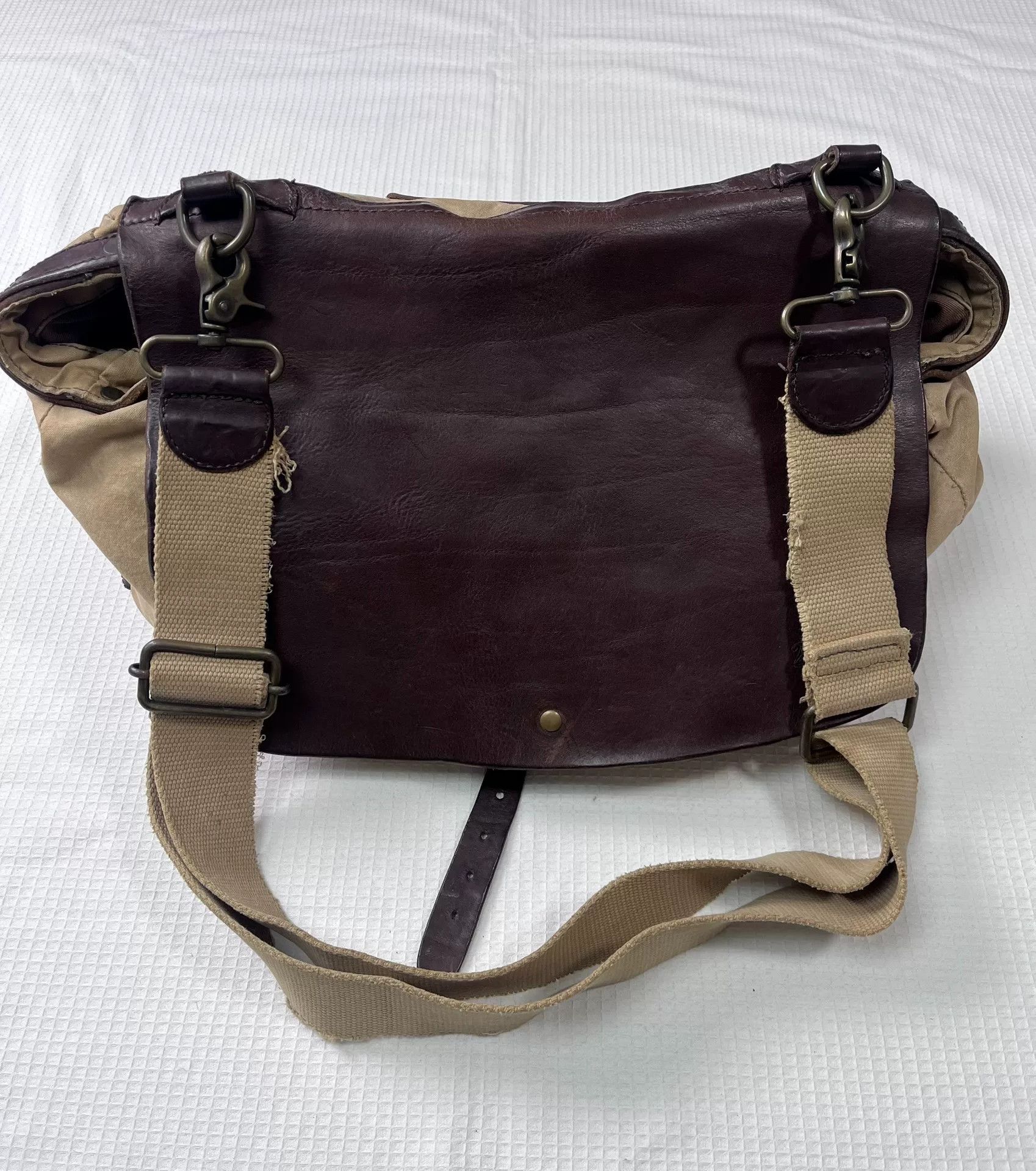Vintage Vintage Canvas Leather Crossbody Bag Size ONE SIZE - 1 Thumbnail